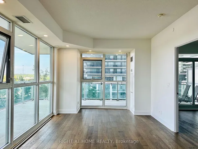 33 Shore Breeze Dr #504, Toronto 5