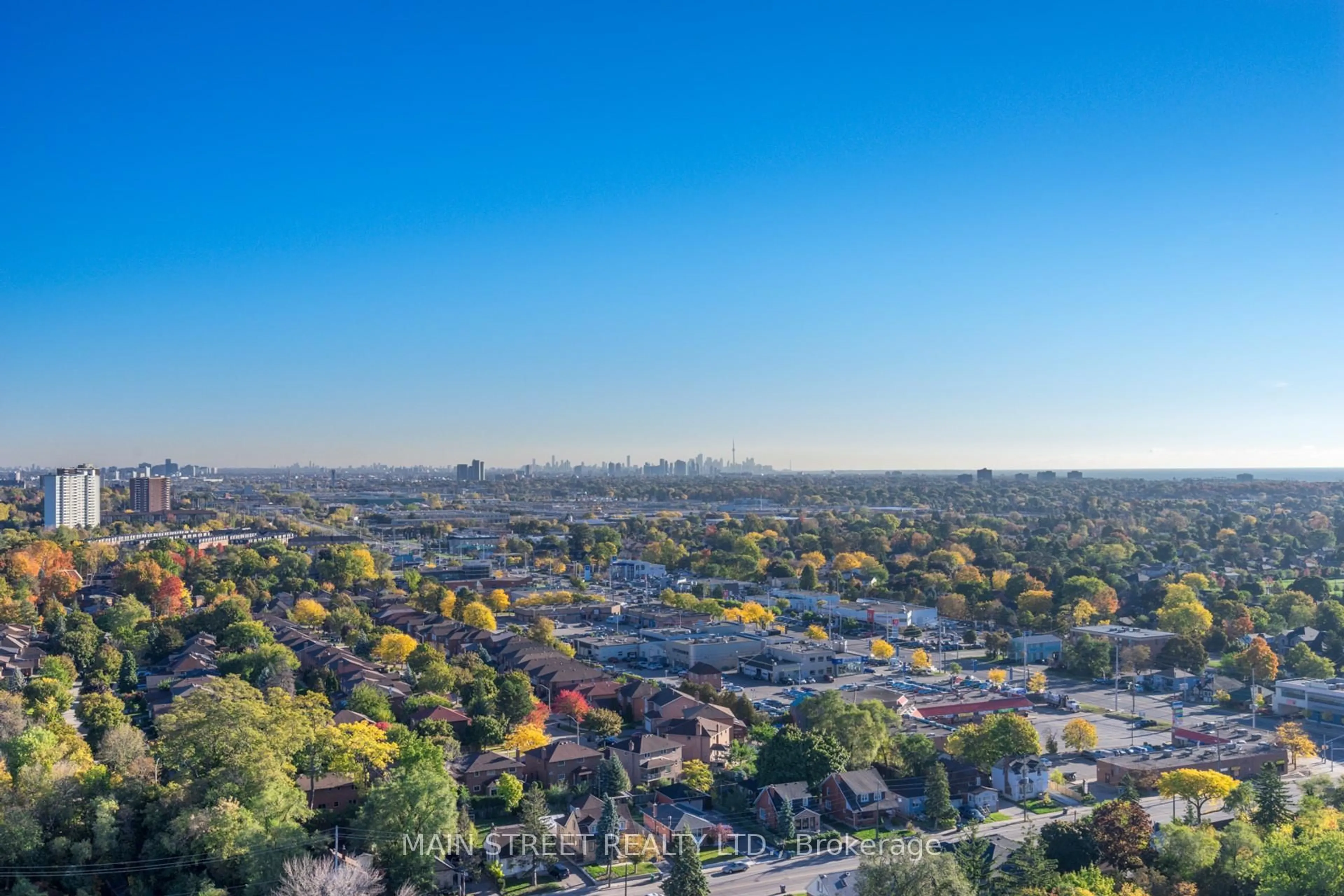 A pic from outside/outdoor area/front of a property/back of a property/a pic from drone, city buildings view from balcony for 3100 Kirwin Ave #2502, Mississauga Ontario L5A 3S6
