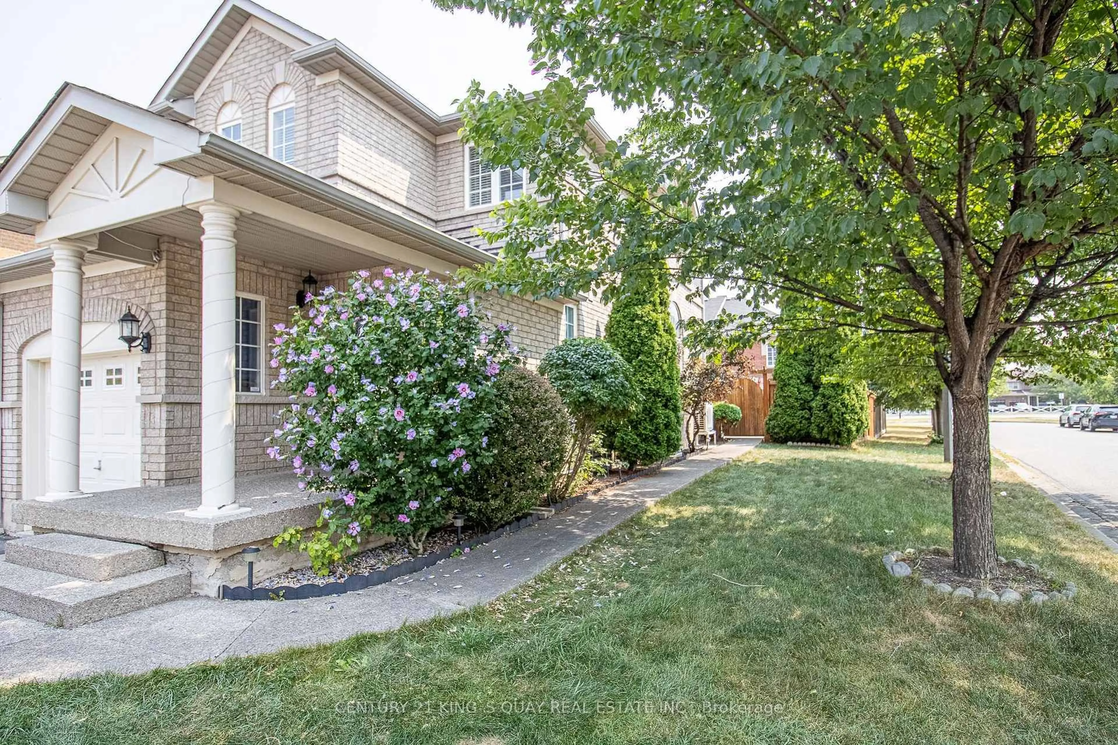 Unknown for 1100 Houston Dr, Milton Ontario L9T 6E8