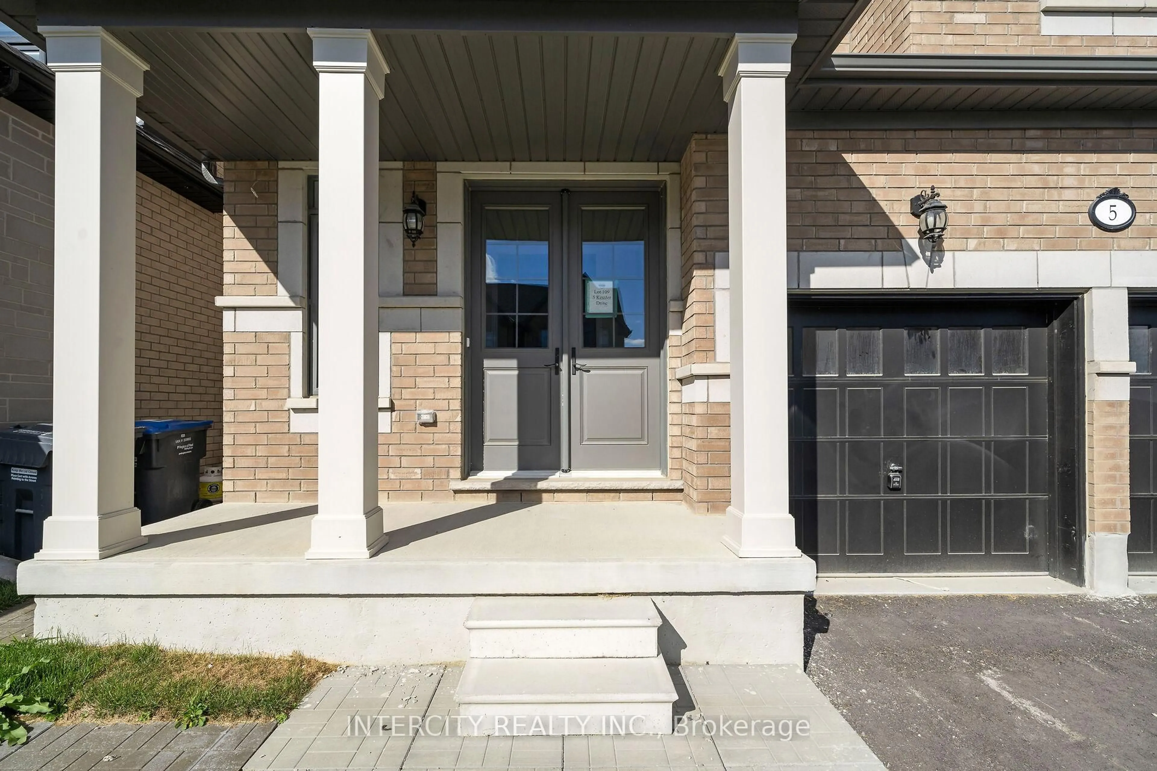 Unknown for 5 Kessler Dr, Brampton Ontario L6R 4G2