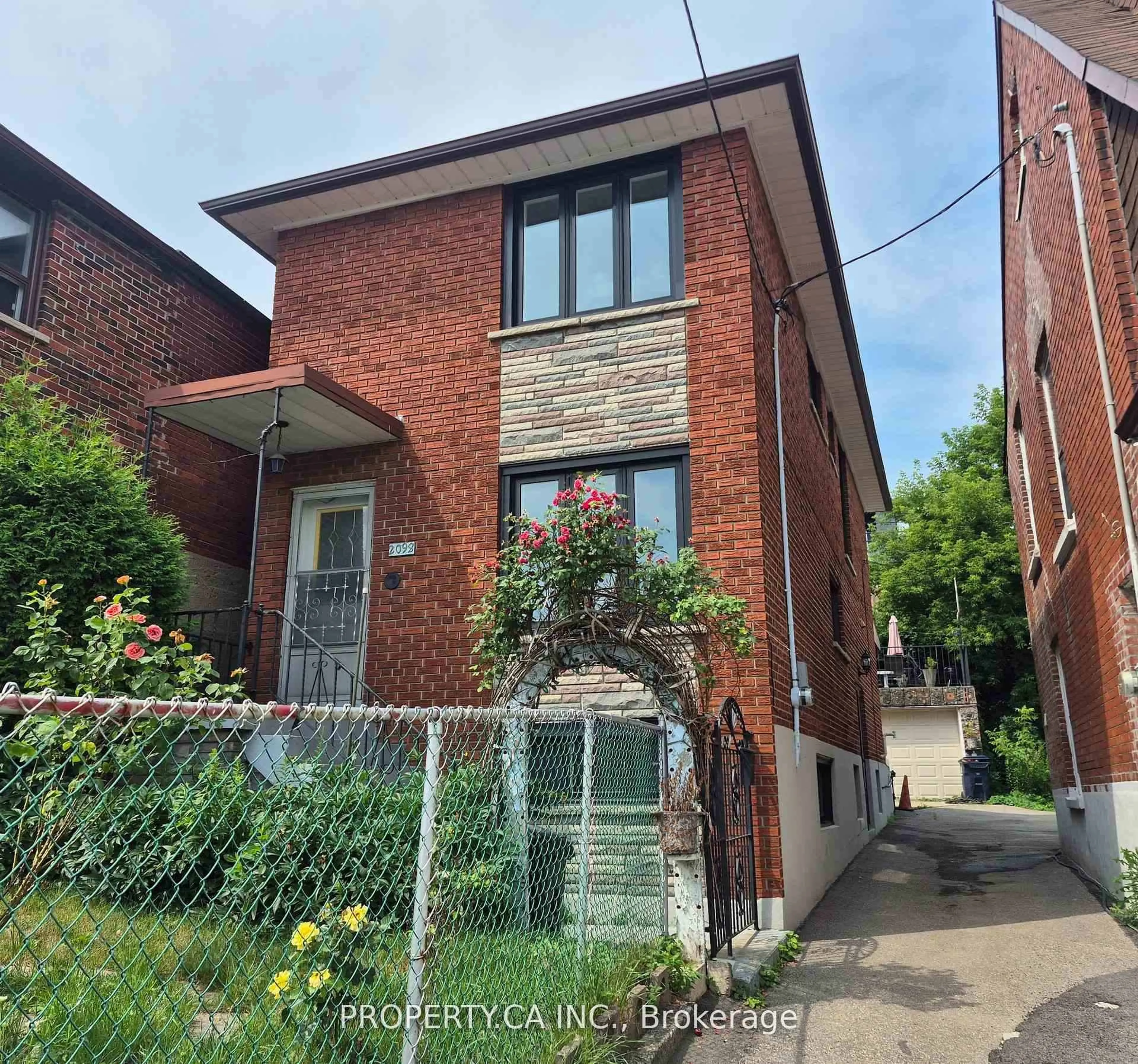 Home with brick exterior material, street for 2098 Dufferin St, Toronto Ontario M6E 3R7