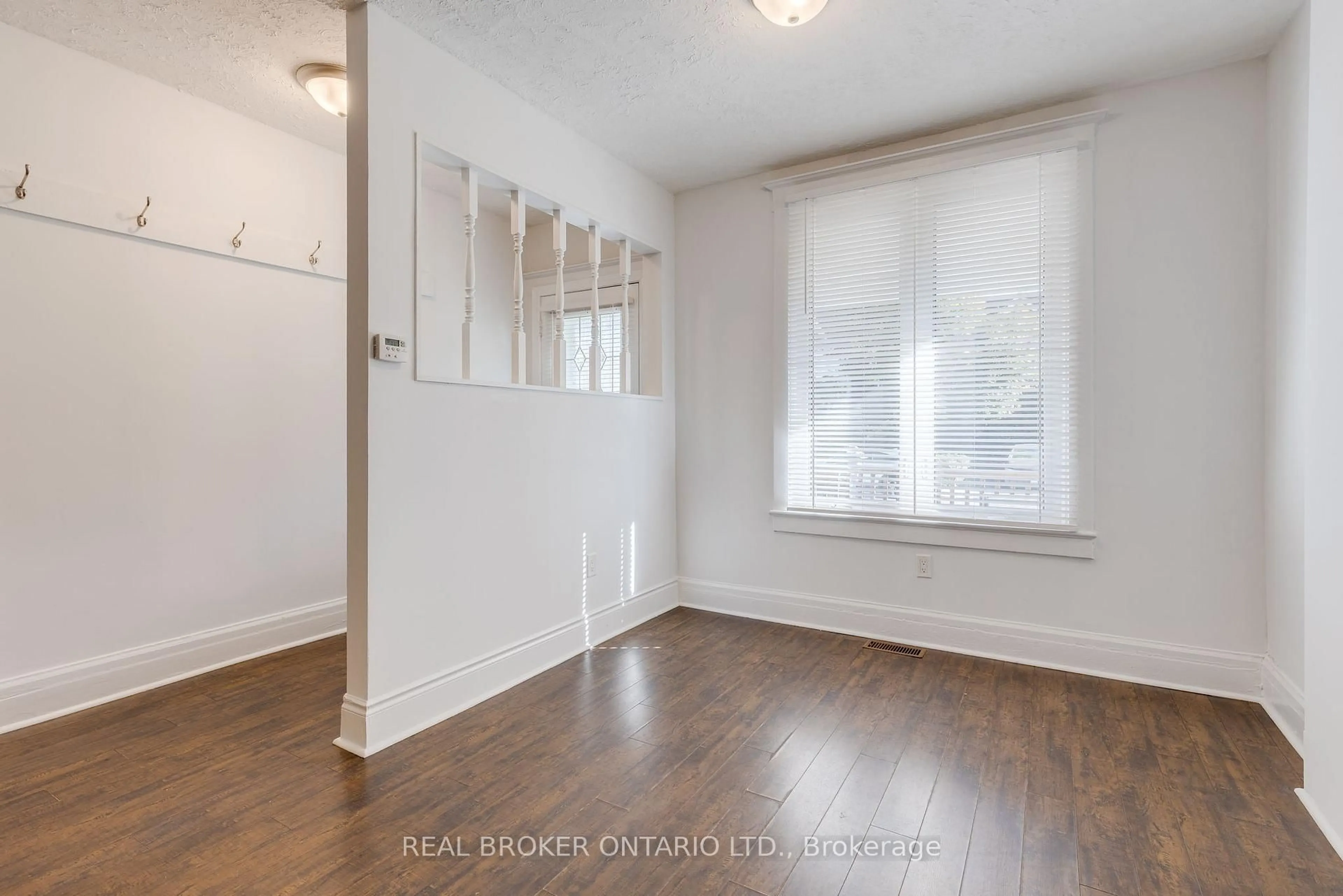 A pic of a room for 878 Runnymede Rd, Toronto Ontario M6N 3W4