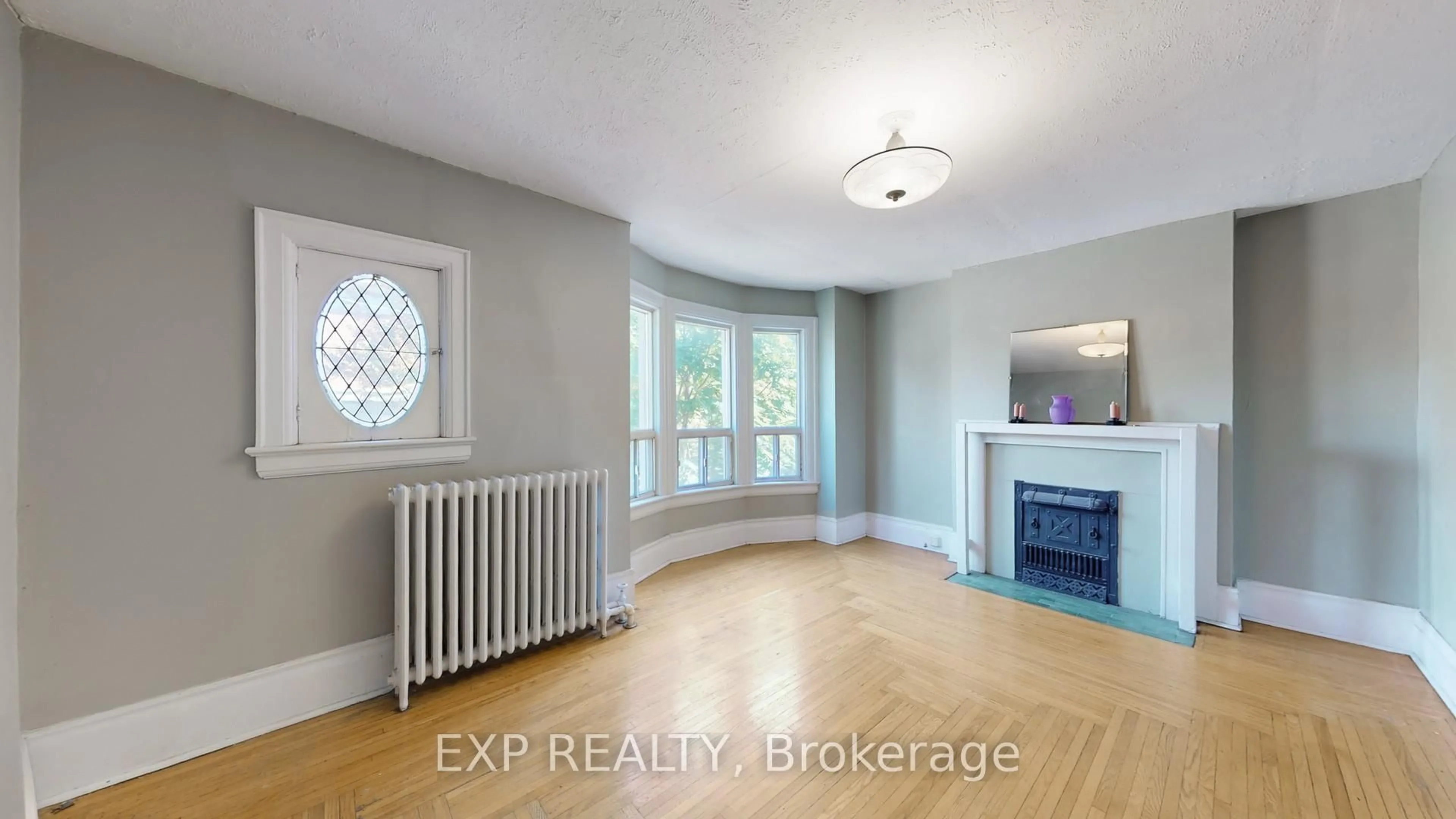 A pic of a room for 126 Close Ave, Toronto Ontario M6K 2V5