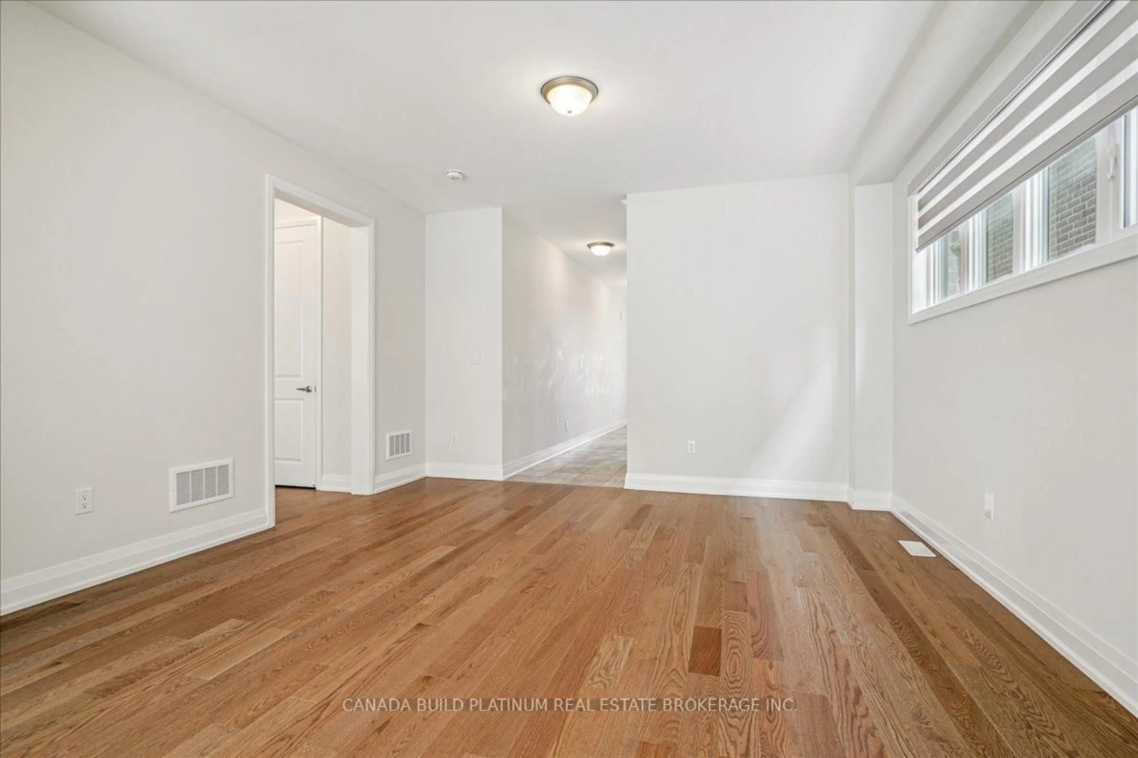 A pic of a room for 29 Gladmary Dr, Brampton Ontario L6Y 6K9