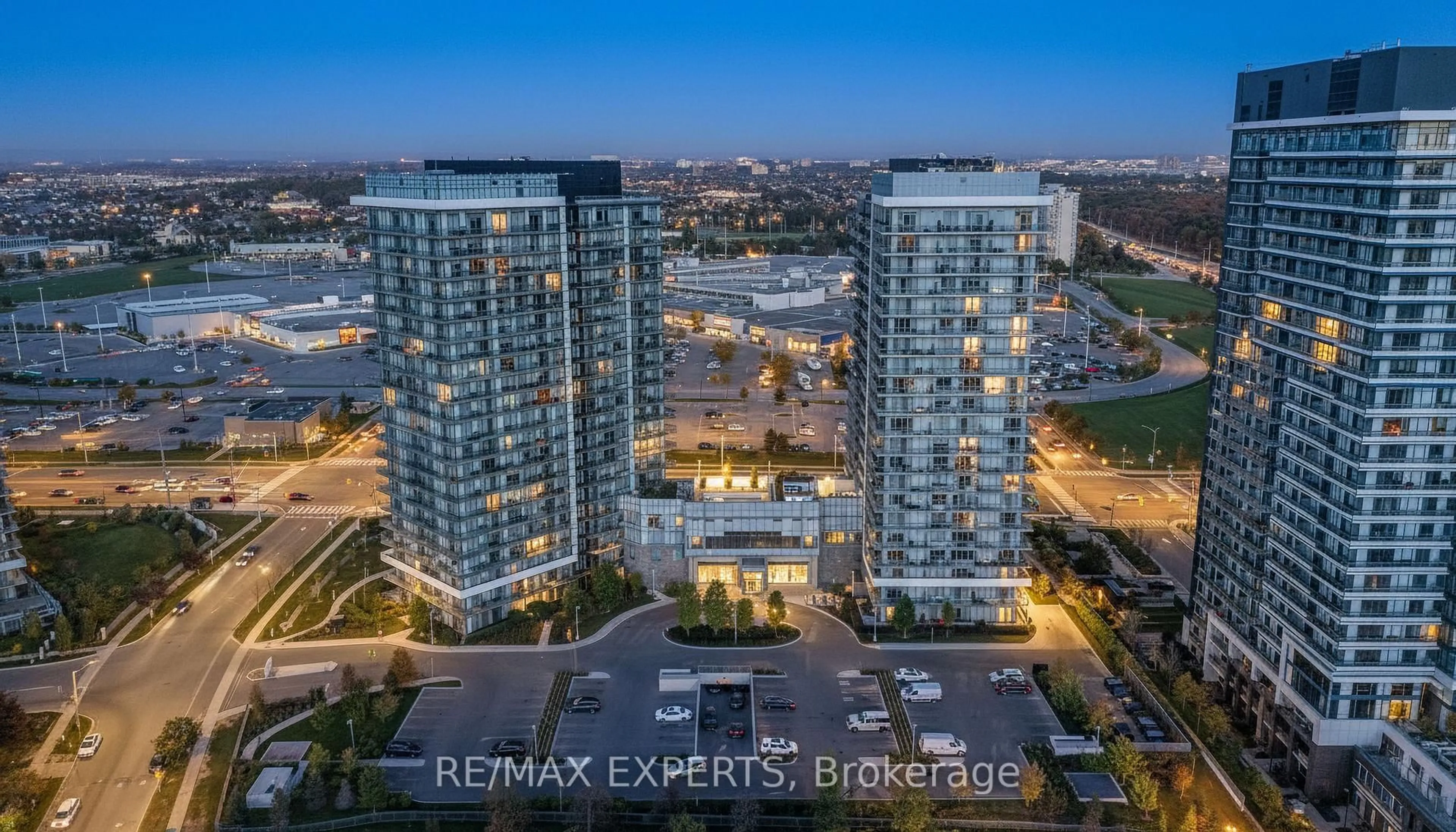 A pic from outside/outdoor area/front of a property/back of a property/a pic from drone, city buildings view from balcony for 4675 Metcalfe Ave #1506, Mississauga Ontario L5M 0Z8