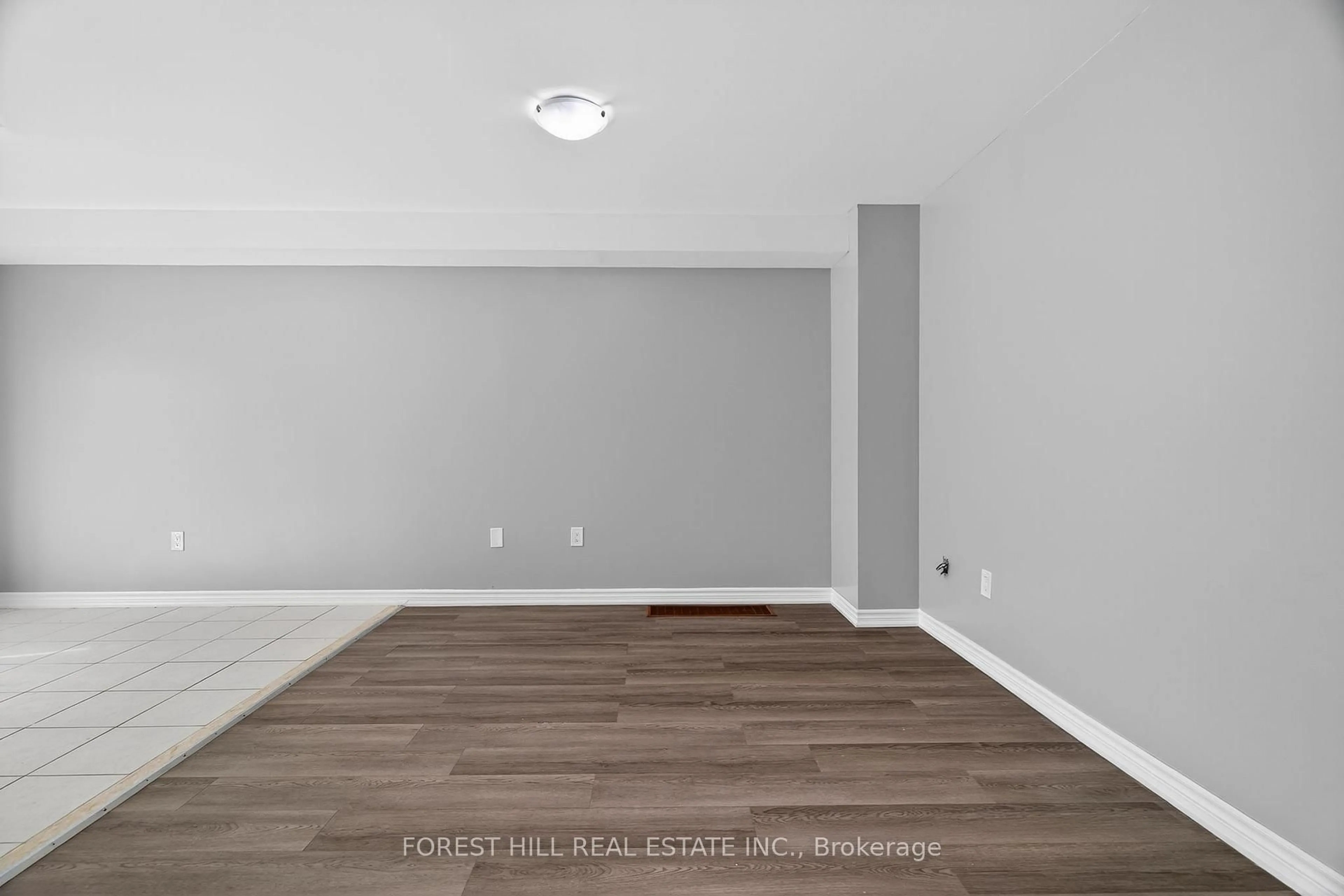 A pic of a room for 19 Rednor Dr, Brampton Ontario L6P 1P4