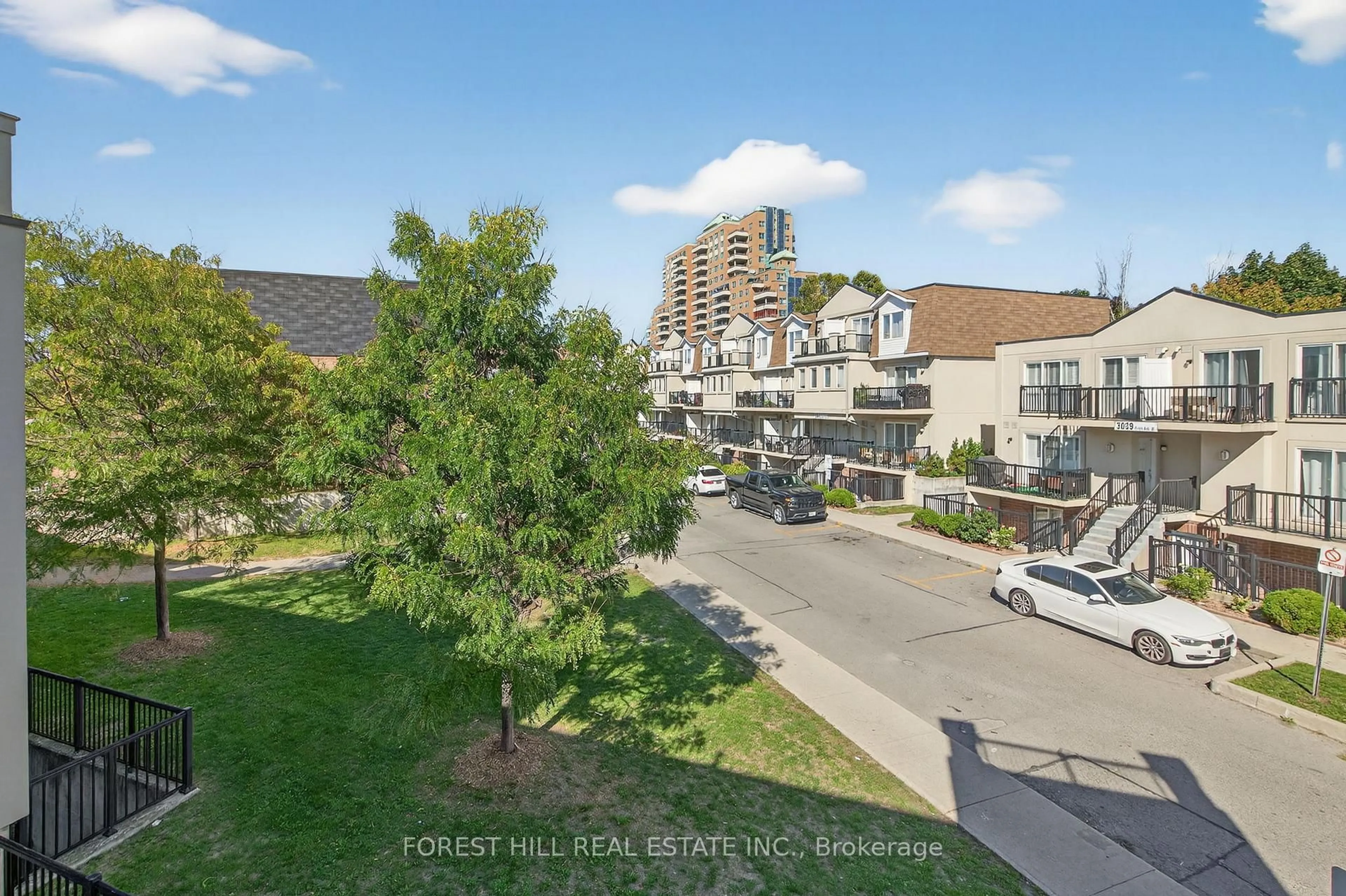 A pic from outside/outdoor area/front of a property/back of a property/a pic from drone, city buildings view from balcony for 3035 Finch Ave Ave #2022, Toronto Ontario M9M 0A3