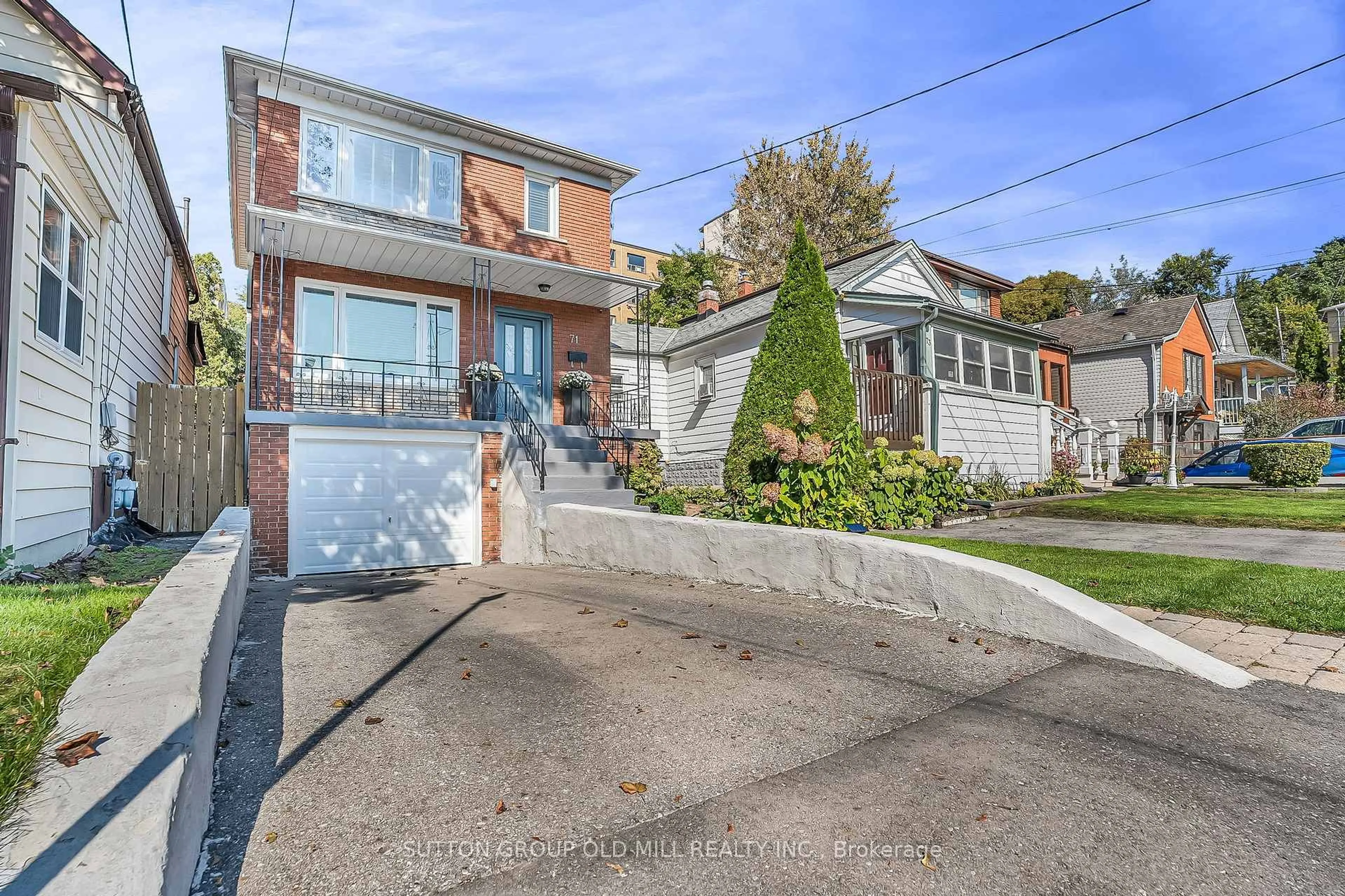 Unknown for 71 Warren Cres, Toronto Ontario M6S 4S3