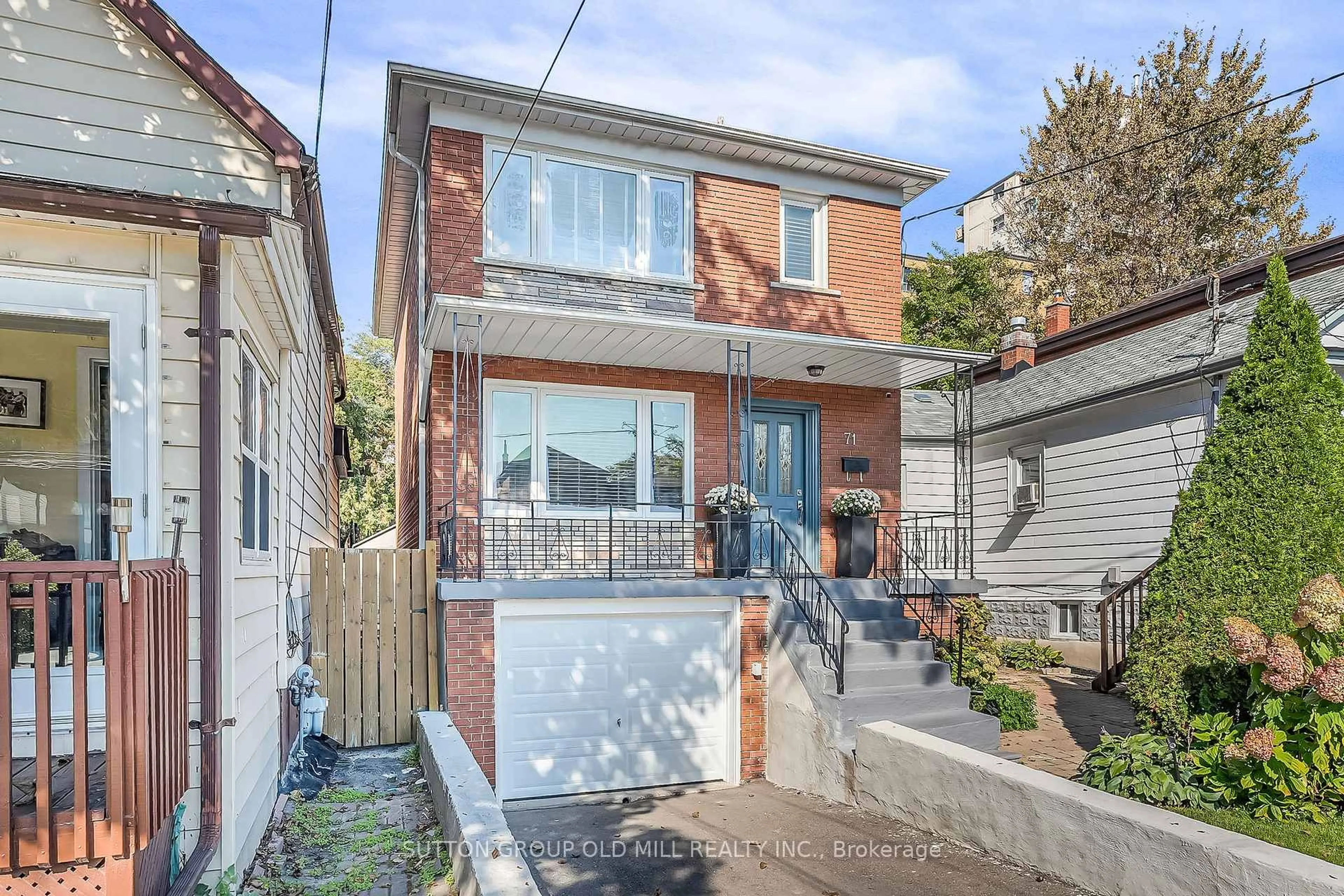 Home with brick exterior material, street for 71 Warren Cres, Toronto Ontario M6S 4S3