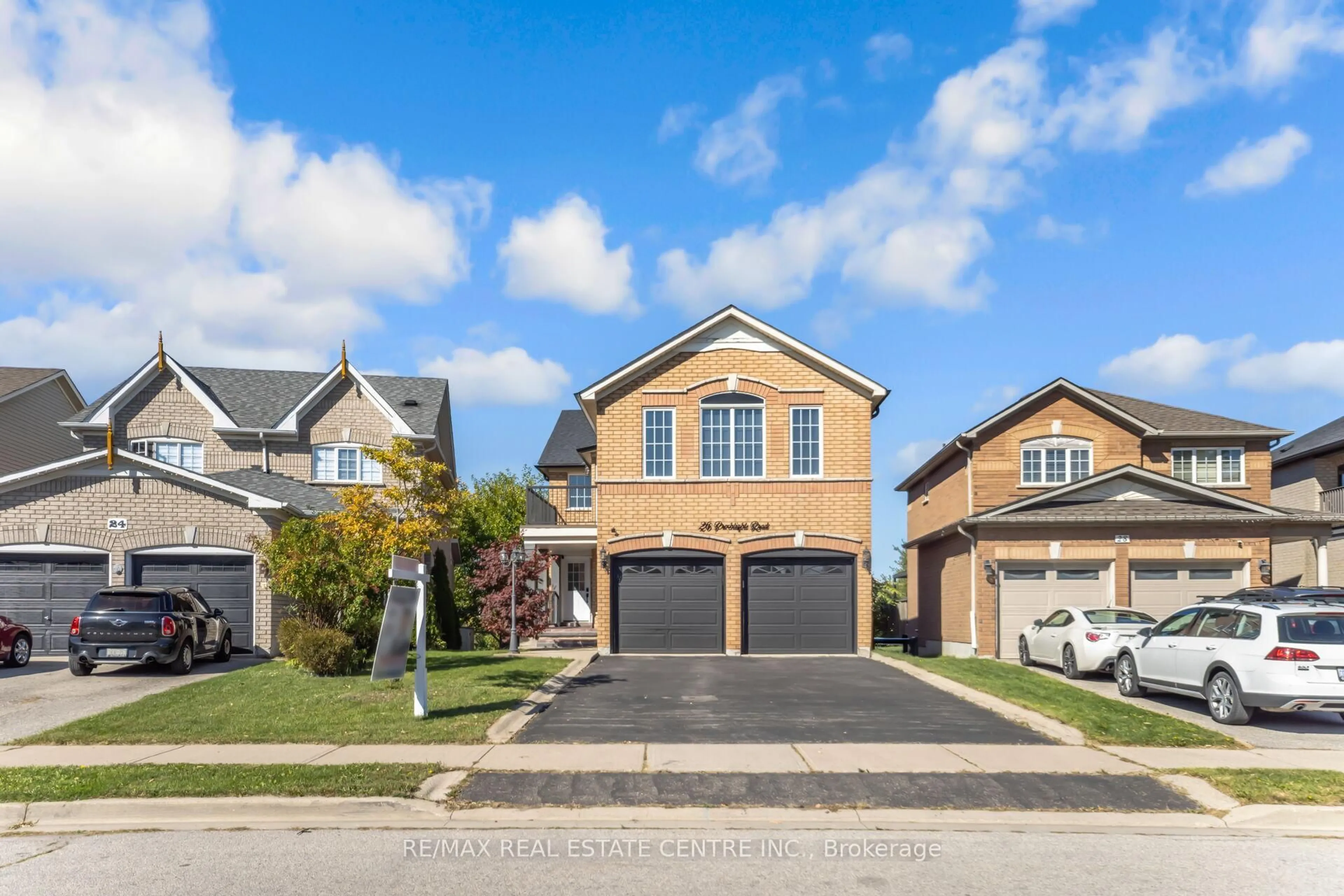 Unknown for 26 Porchlight Rd, Brampton Ontario L6X 4S2