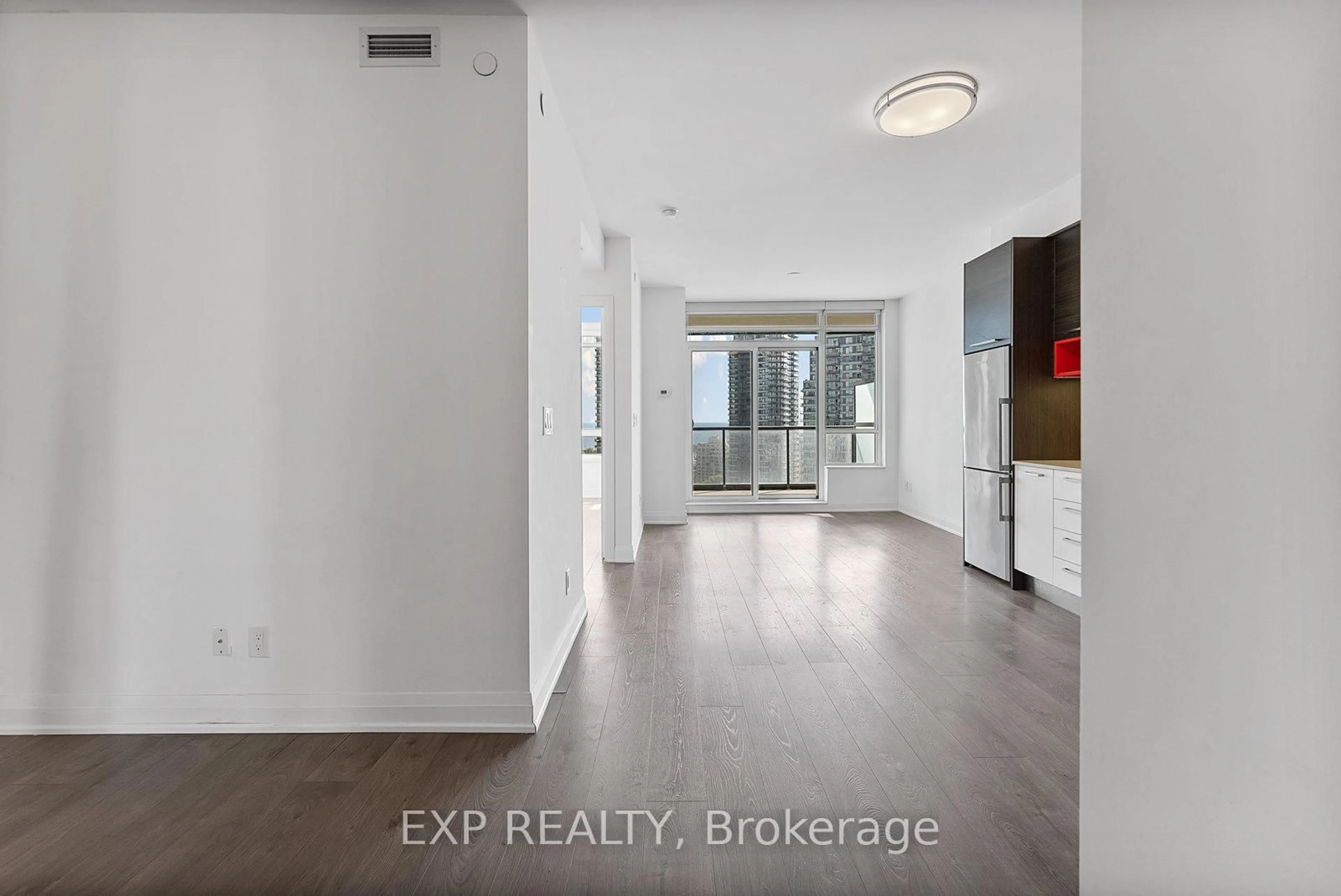 Indoor entryway for 36 Park Lawn Rd #1601, Toronto Ontario M8V 0E5