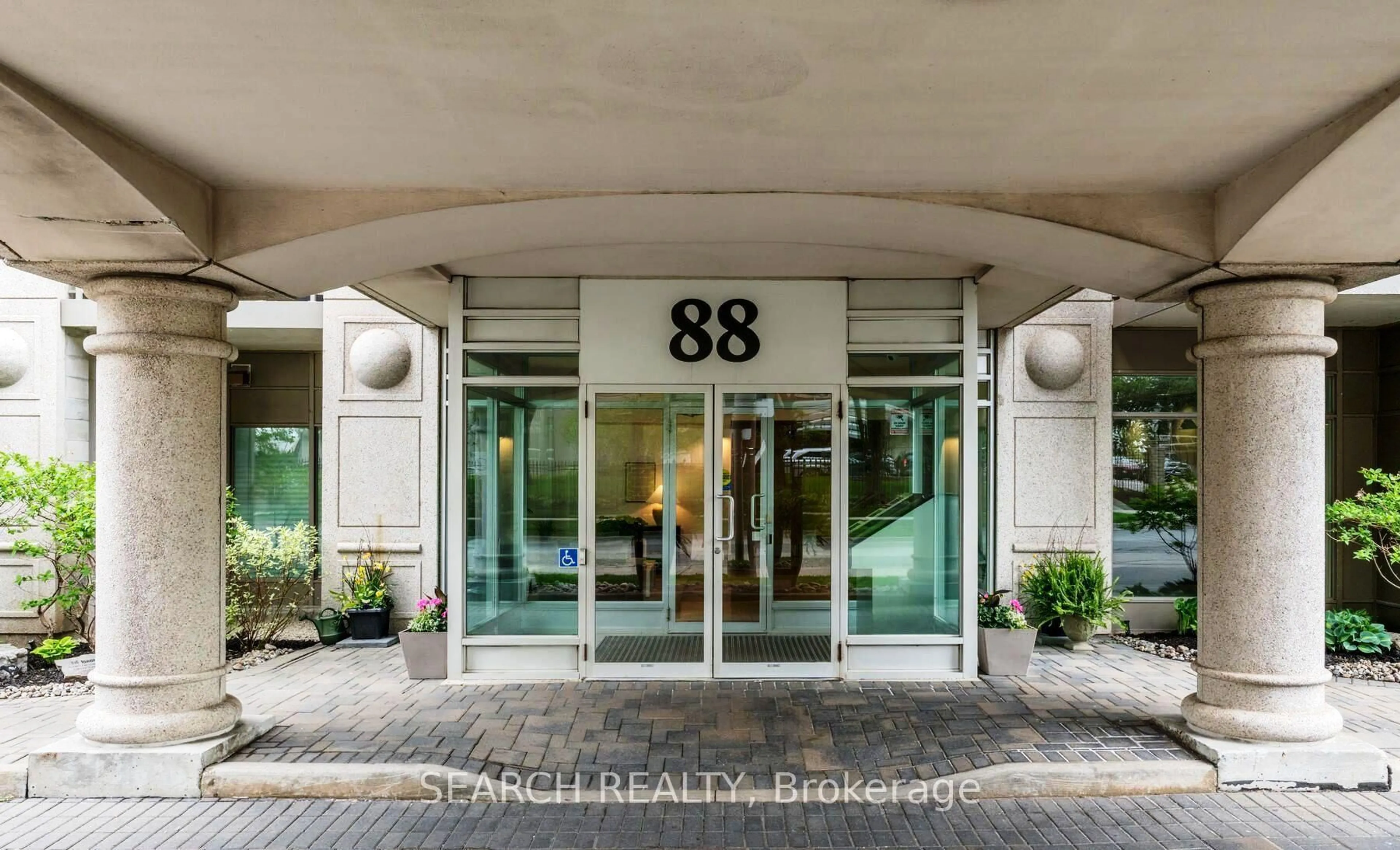 Unknown for 88 Palace Pier Crt #PH101, Toronto Ontario M8V 4C2