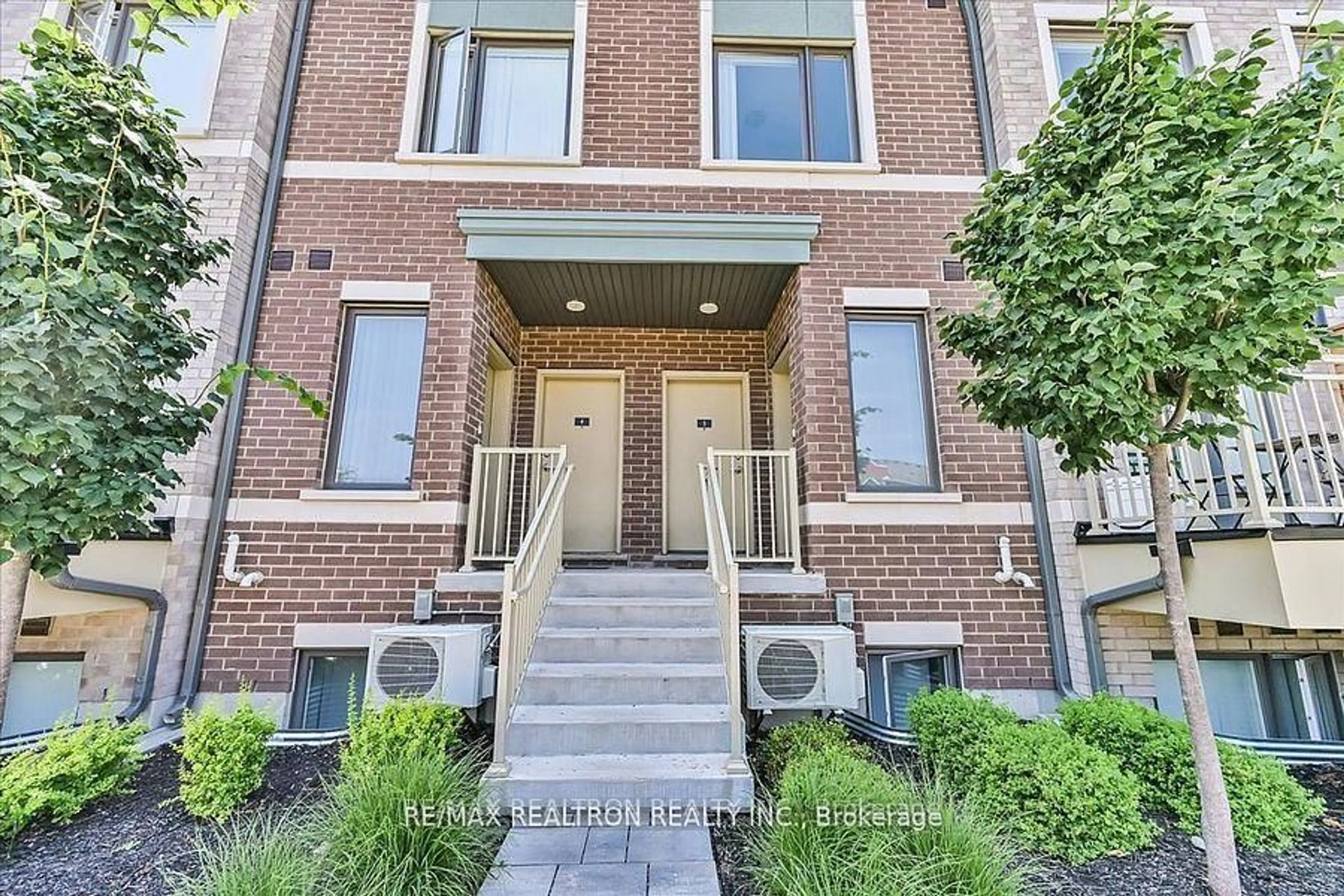 Home with brick exterior material, street for 260 Twelfth St #5, Toronto Ontario M8V 0J6