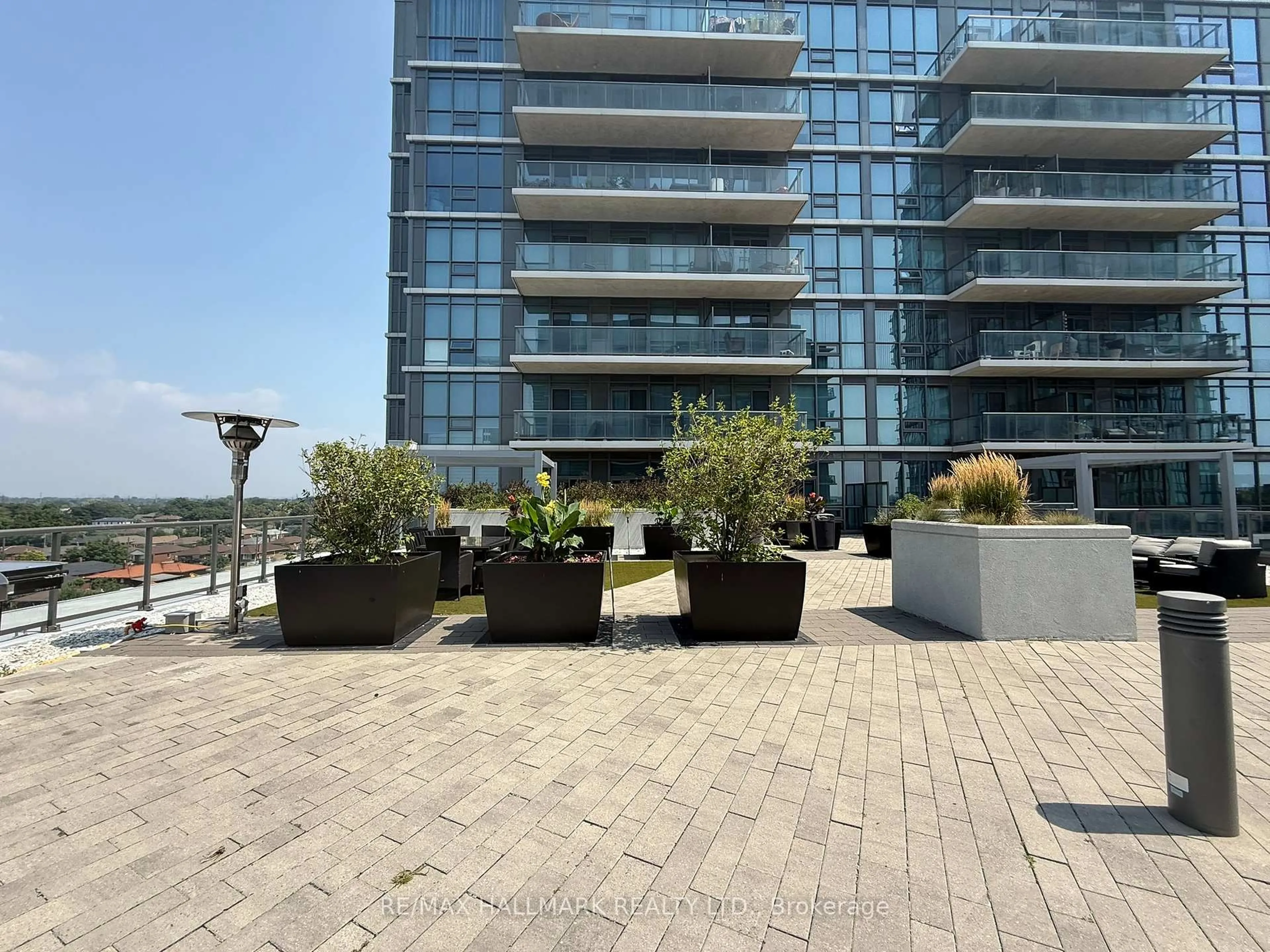 Patio, unknown for 1185 The Queensway St #1211, Toronto Ontario M8Z 0C6