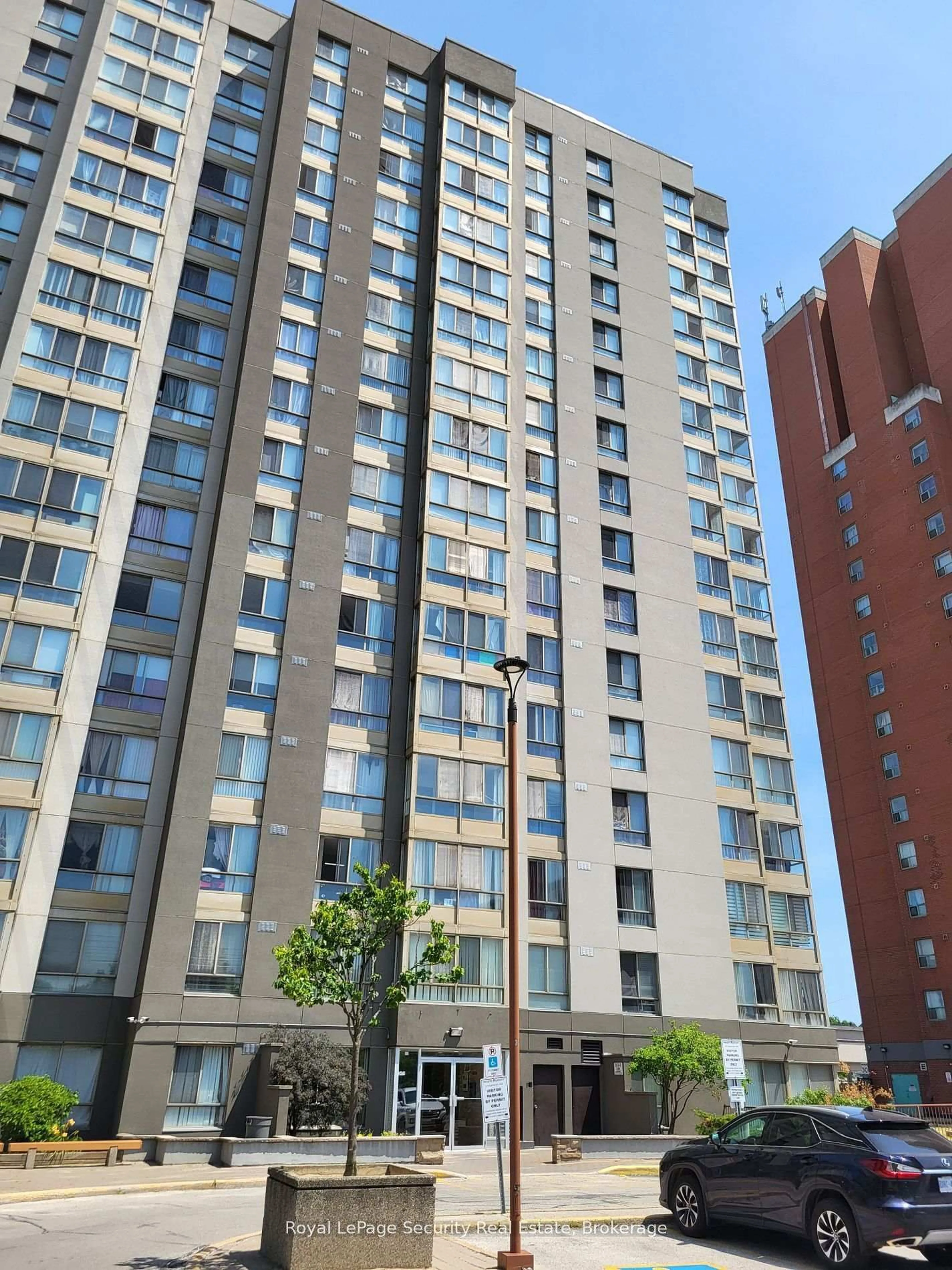 Unknown for 2470 Eglinton Ave #605, Toronto Ontario M6M 5E7