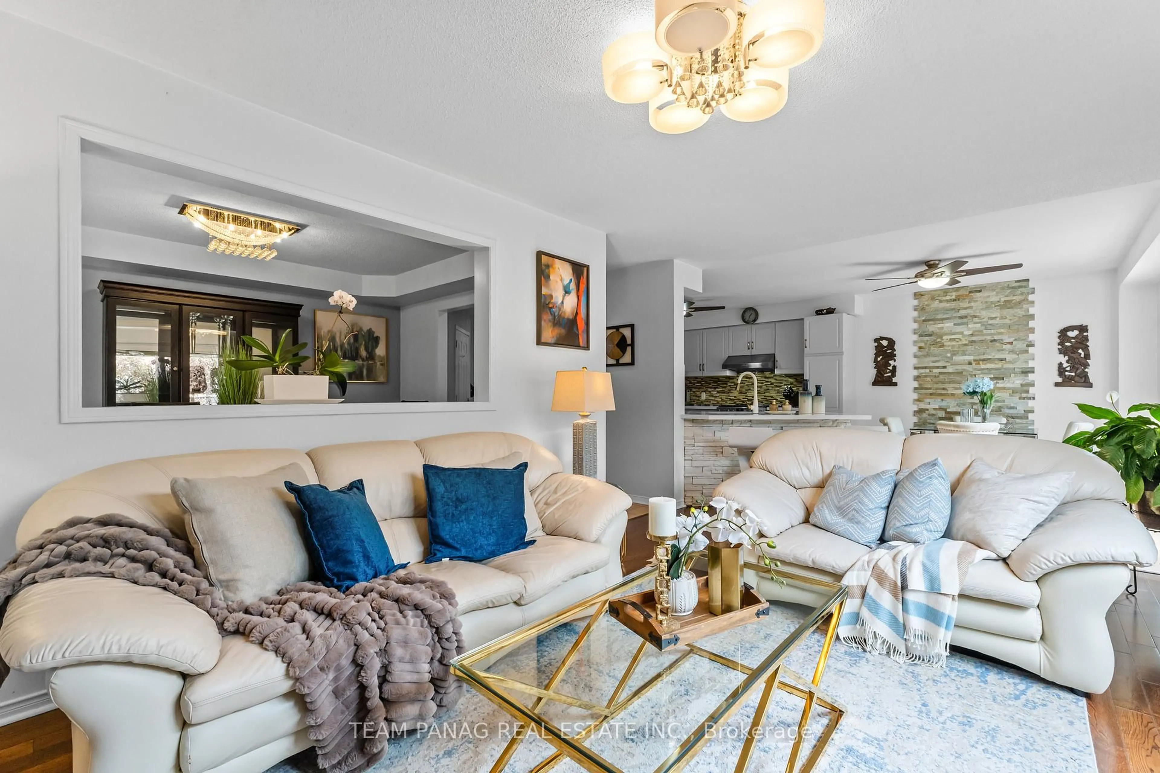 Living room with furniture, unknown for 28 Charleswood Circ, Brampton Ontario L7A 1Z2