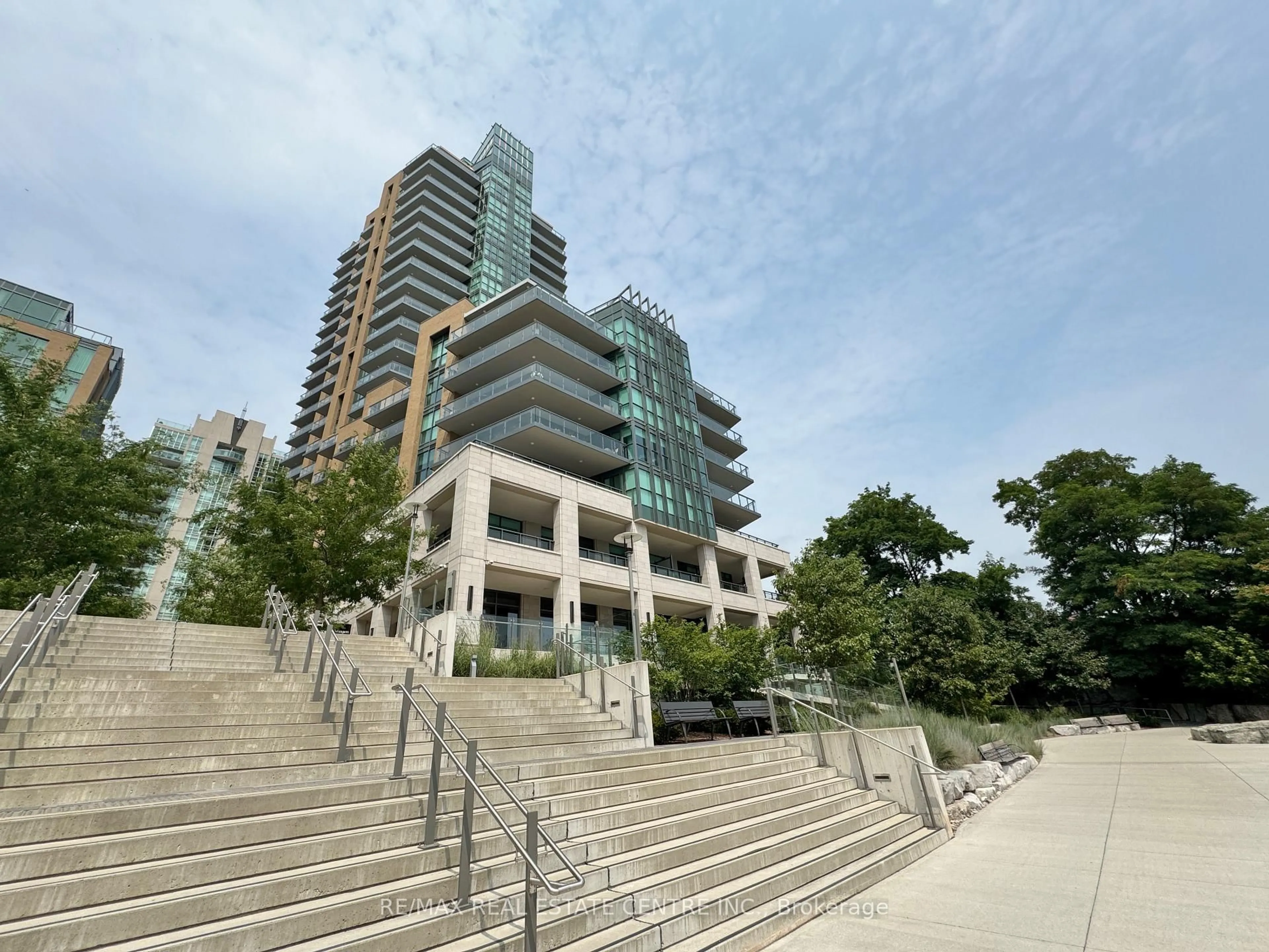 Stairs for 2060 Lakeshore Rd #405, Burlington Ontario L7R 0G2