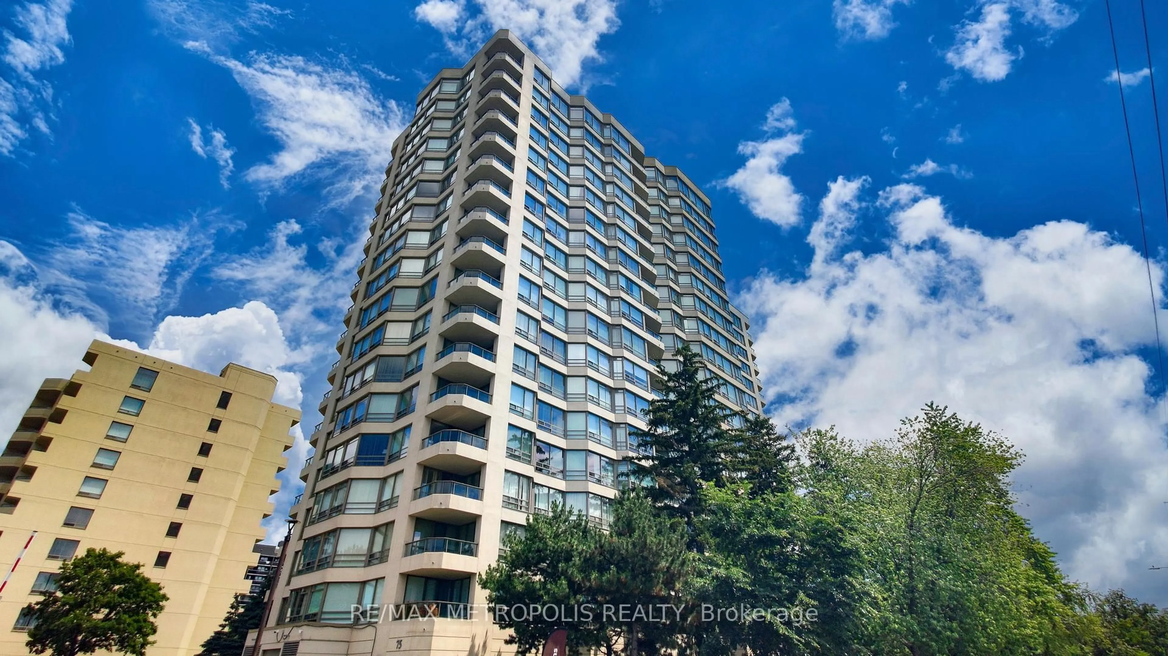 Unknown for 75 King St #1709, Mississauga Ontario L5A 4G5