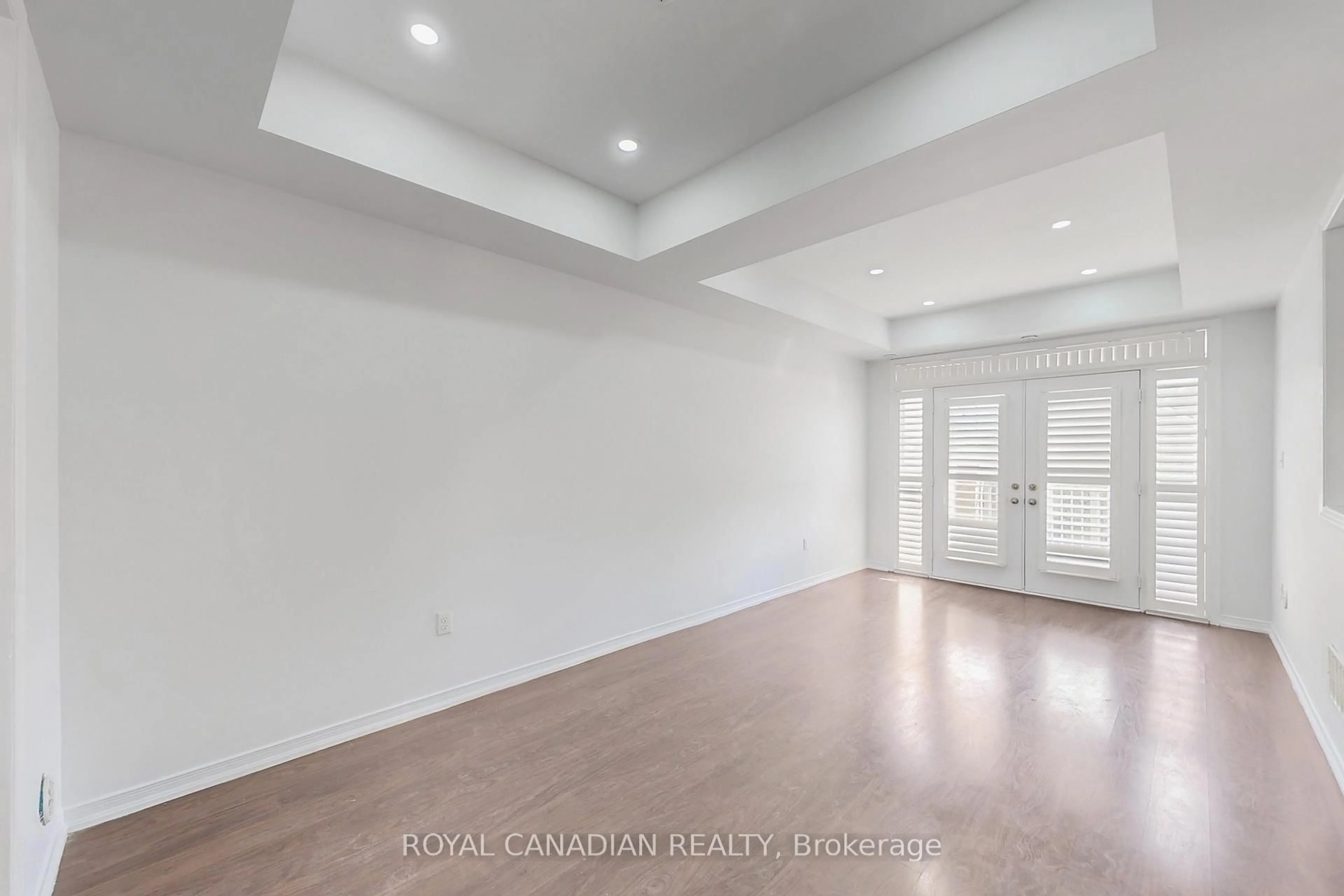 A pic of a room for 54 Chesterwood Cres, Brampton Ontario L6Y 0Z4