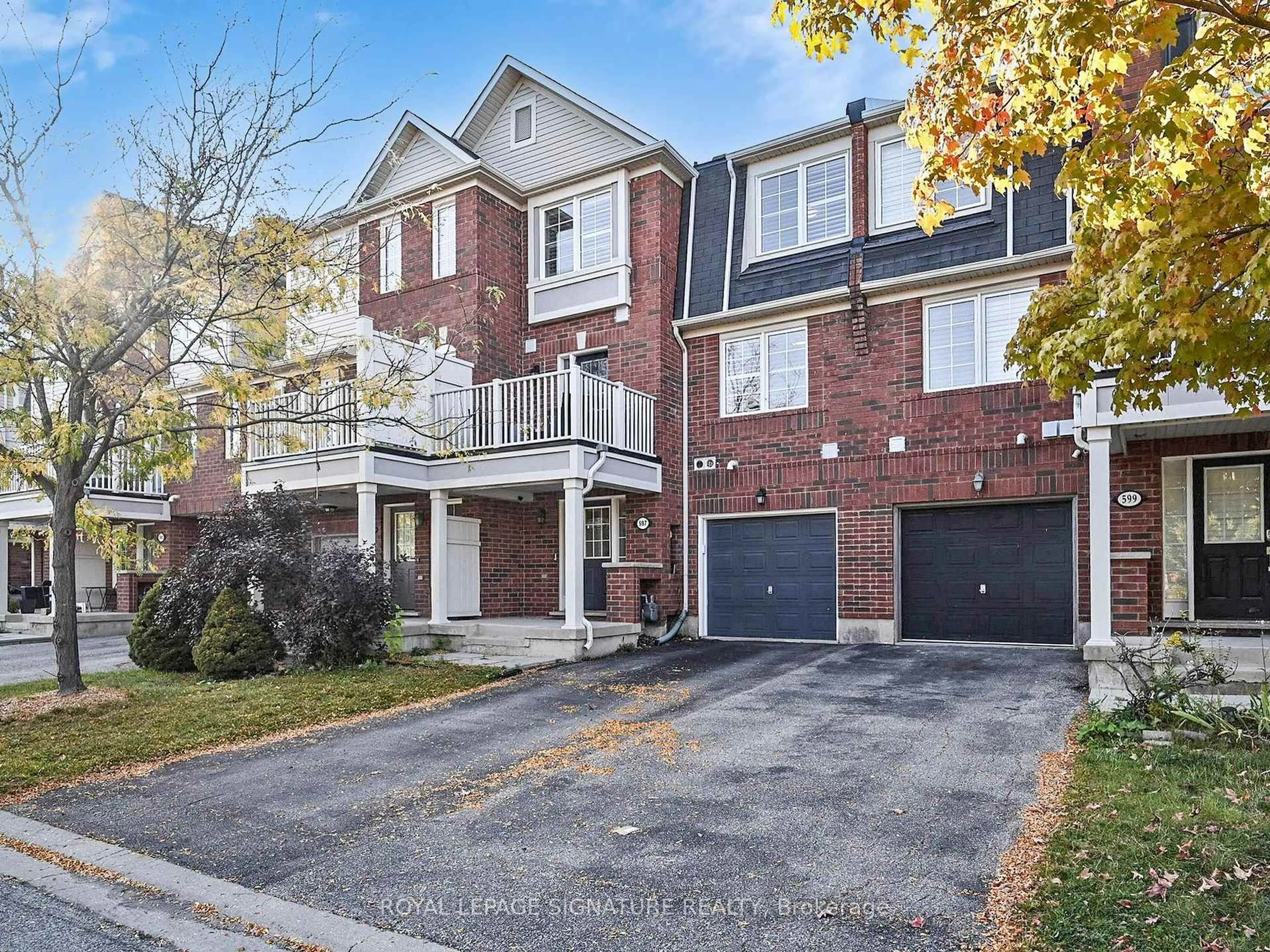 Home with brick exterior material, street for 597 Speyer Circ, Milton Ontario L9T 0Y1