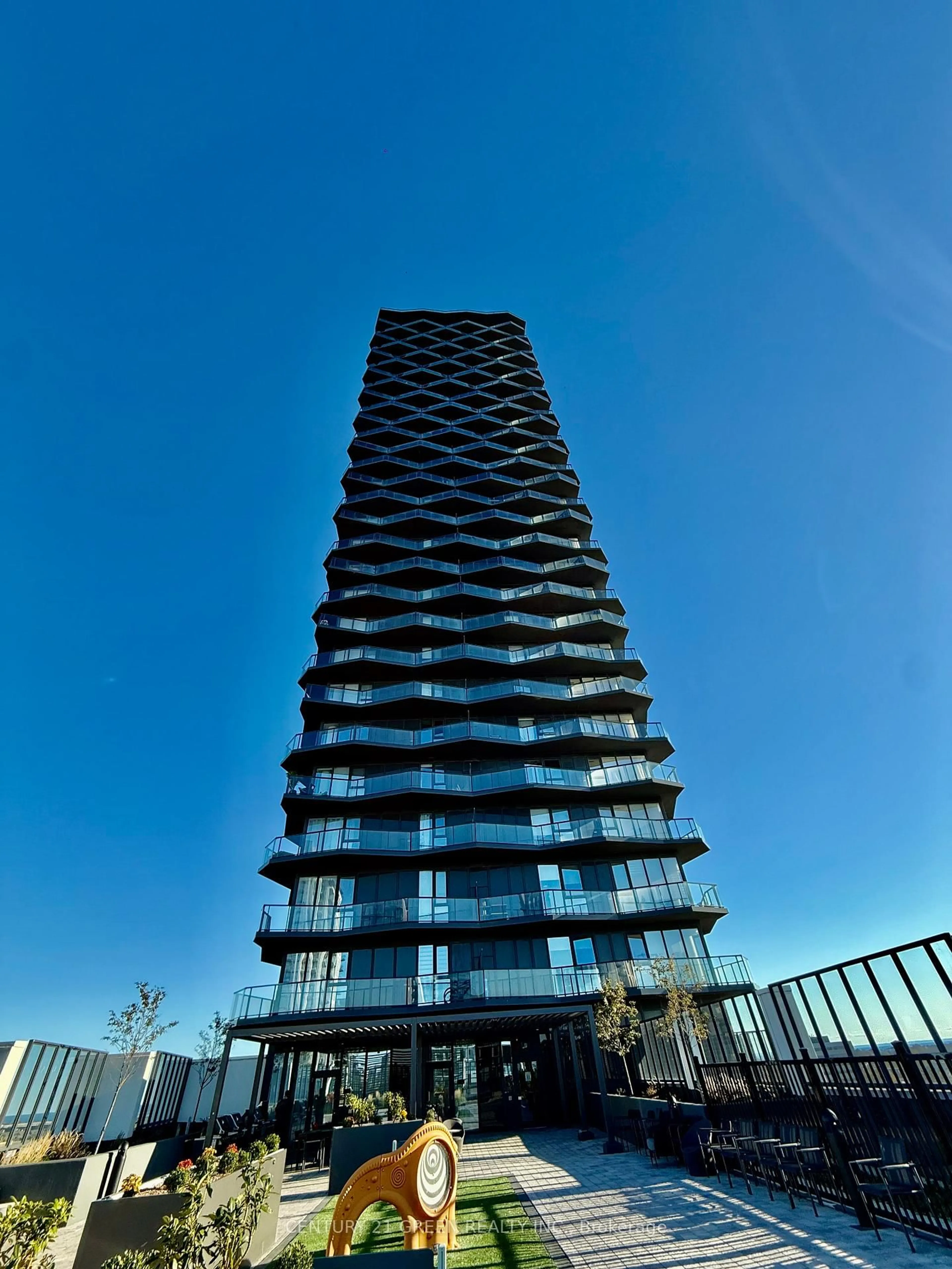 Unknown for 36 Zorra St #1005, Toronto Ontario M8Z 0G5