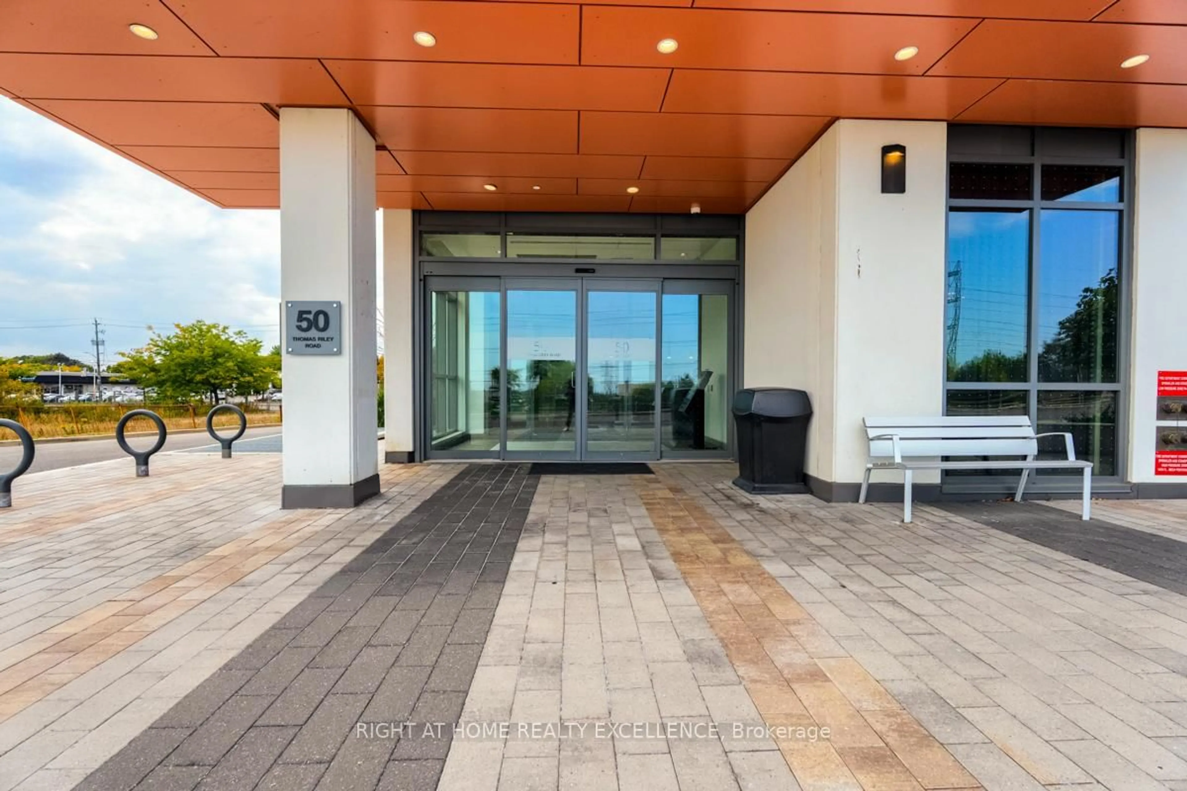 Unknown for 50 Thomas Riley Rd #1903, Toronto Ontario M9B 0C5