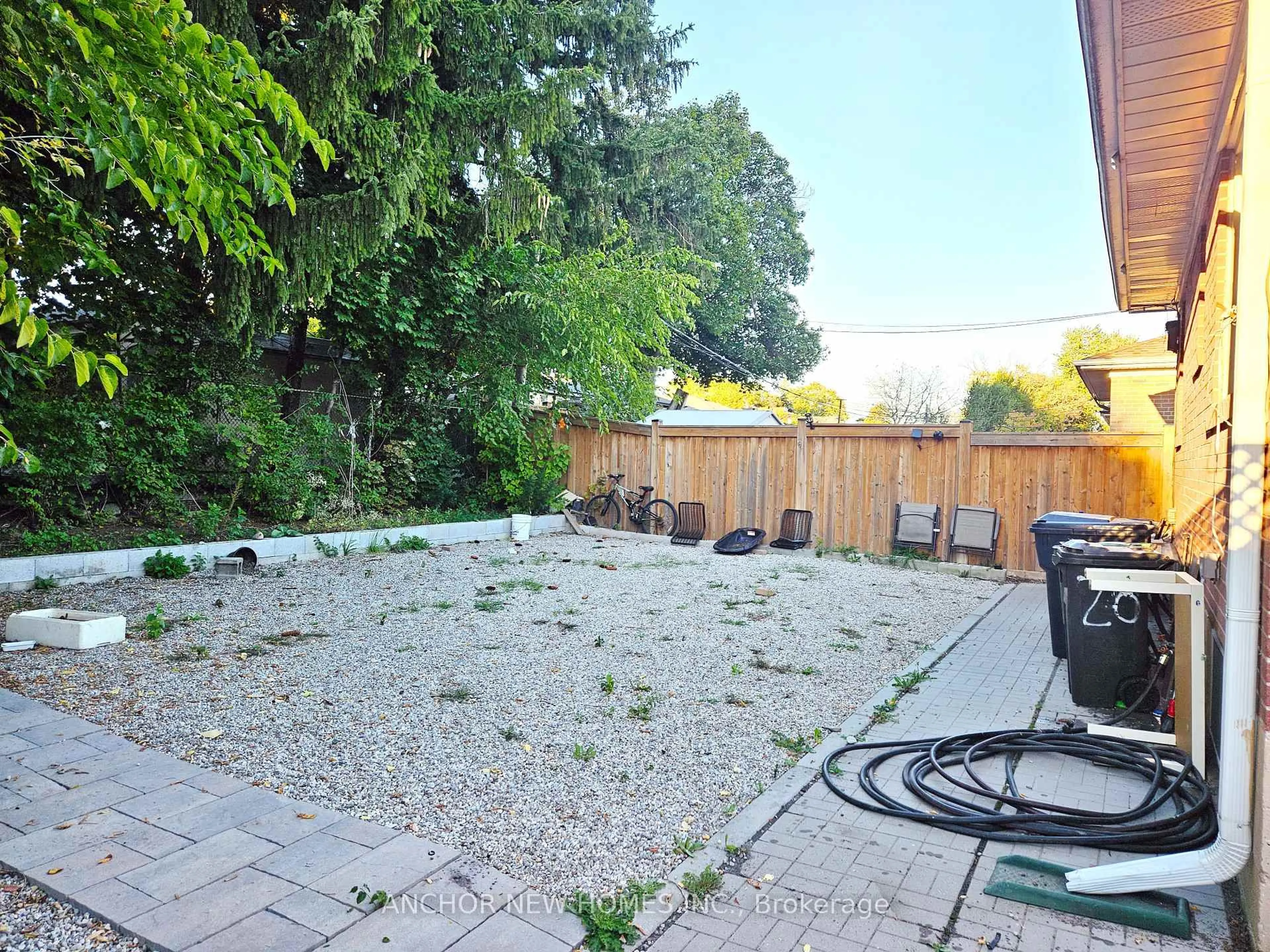 Patio, street for 28 Eringate Dr, Toronto Ontario M9C 3Y7