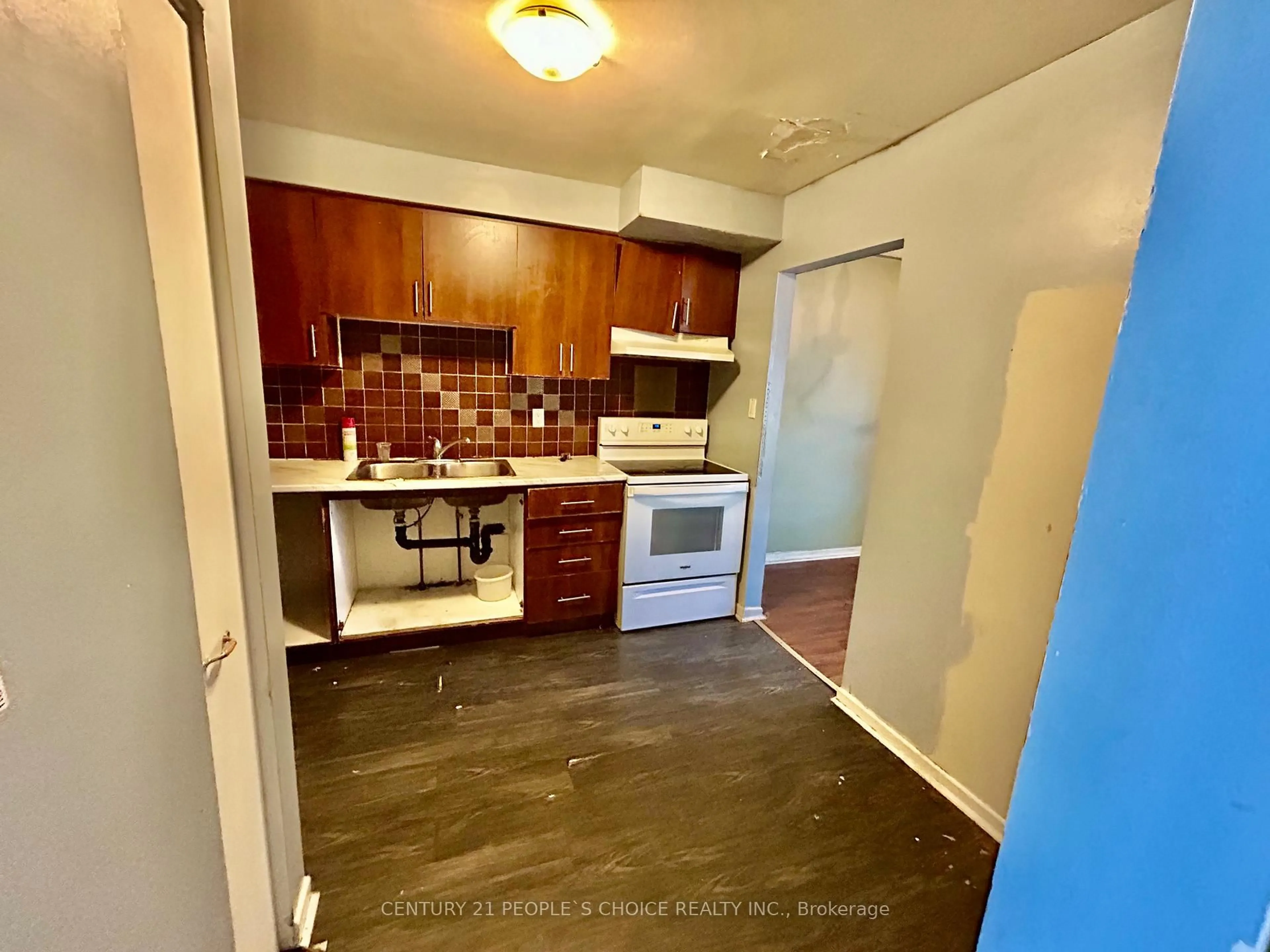 Standard kitchen, unknown for 3600 Morning Star Dr #26, Mississauga Ontario L4T 1Y5
