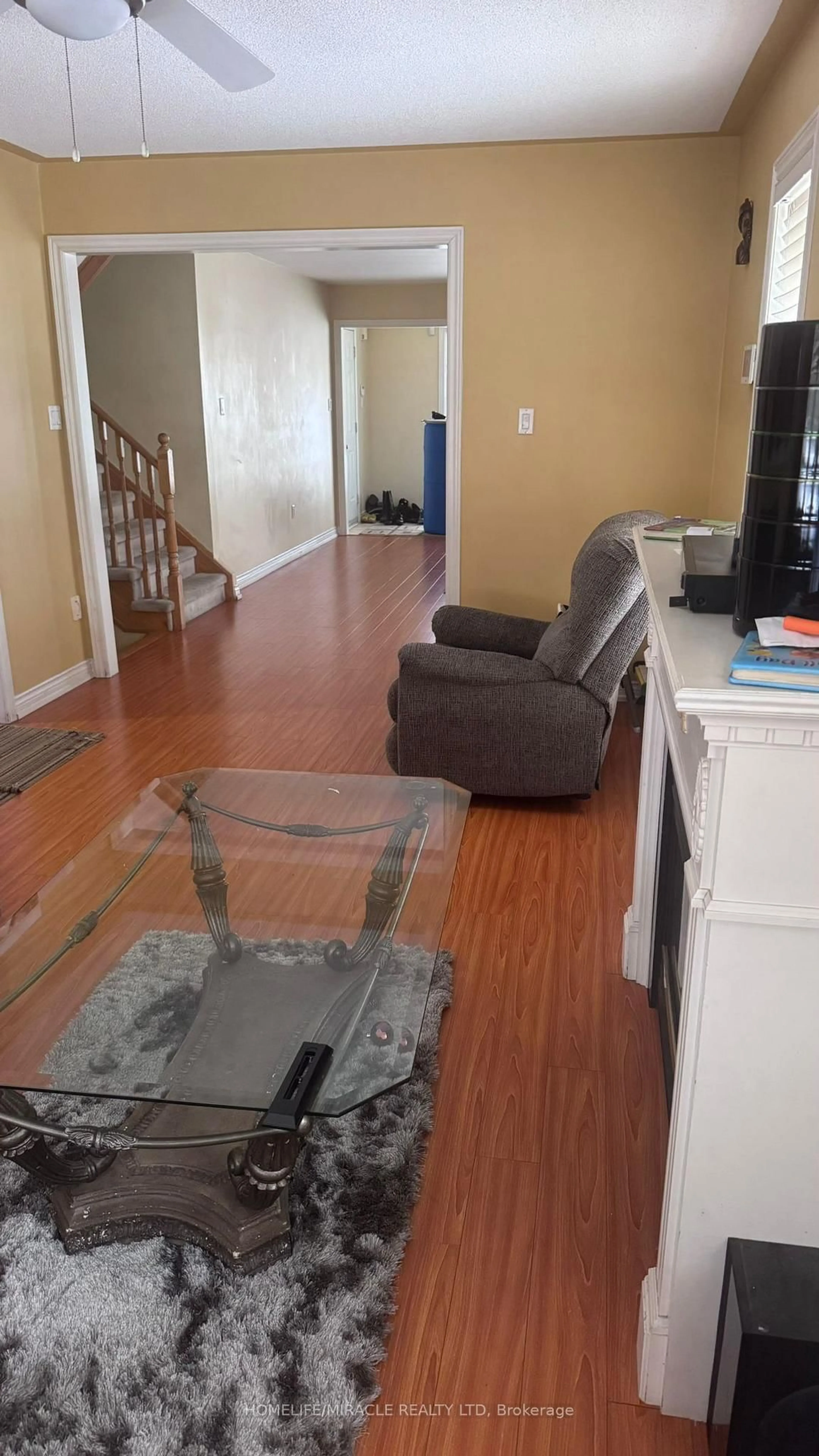 Living room with furniture, unknown for 60 Panama Pl, Brampton Ontario L6P 2G6