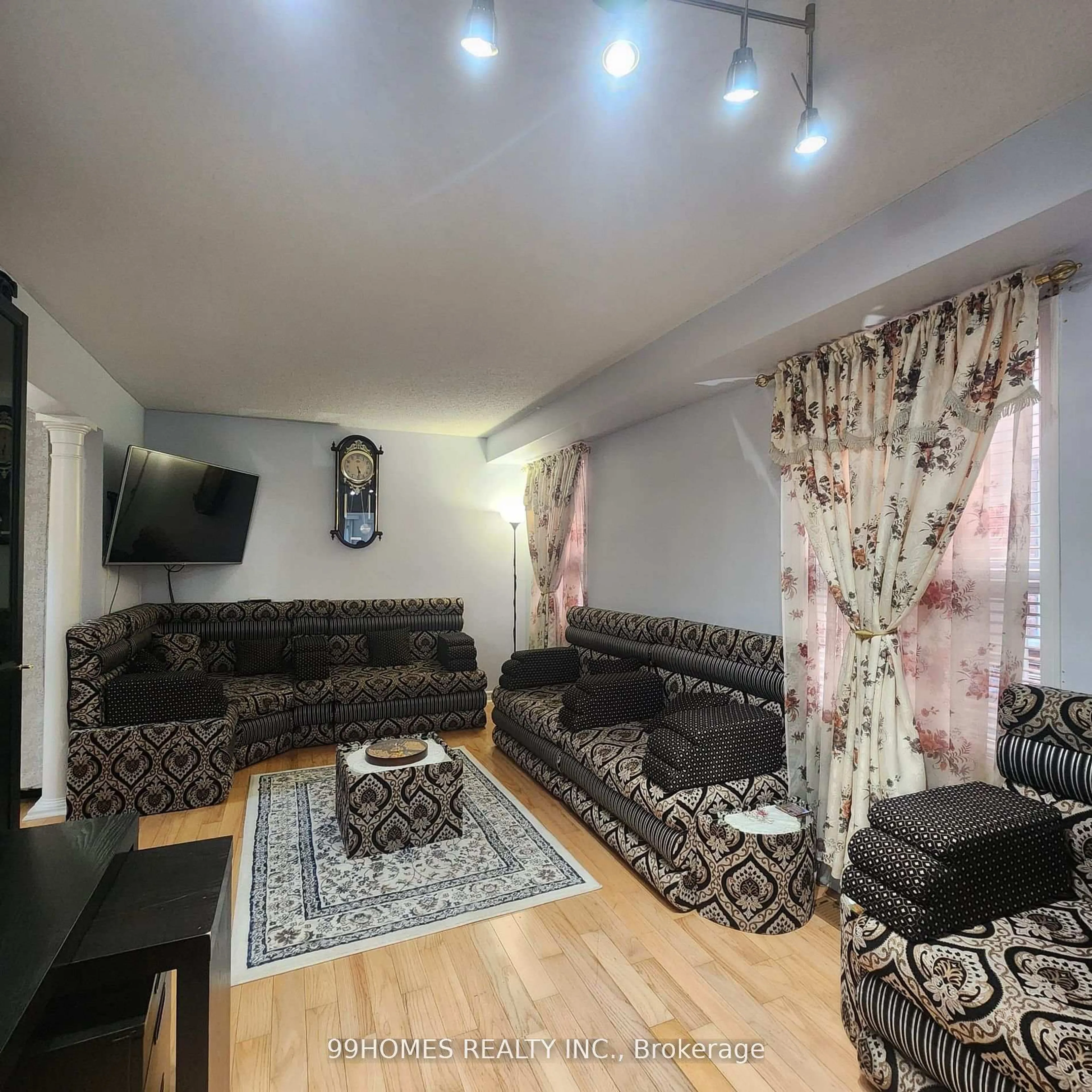 Living room with furniture, unknown for 49 Olympia Cres, Brampton Ontario L6X 4W2