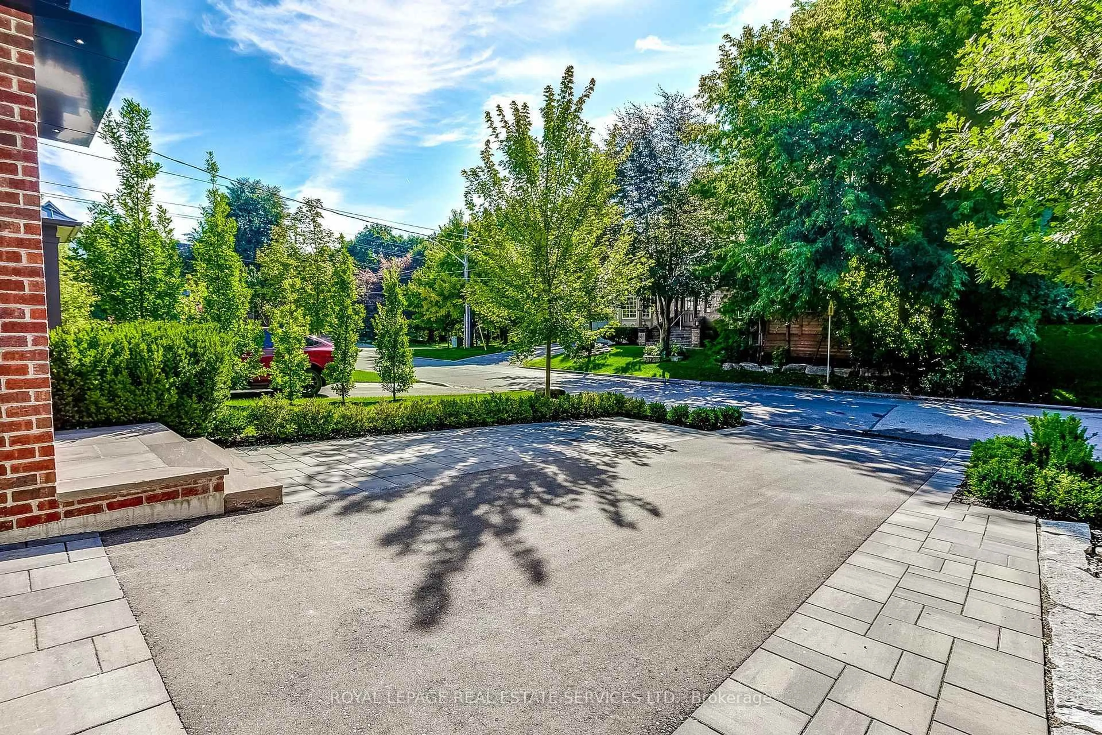 Patio, unknown for 8 Shand Ave, Toronto Ontario M8X 2M5