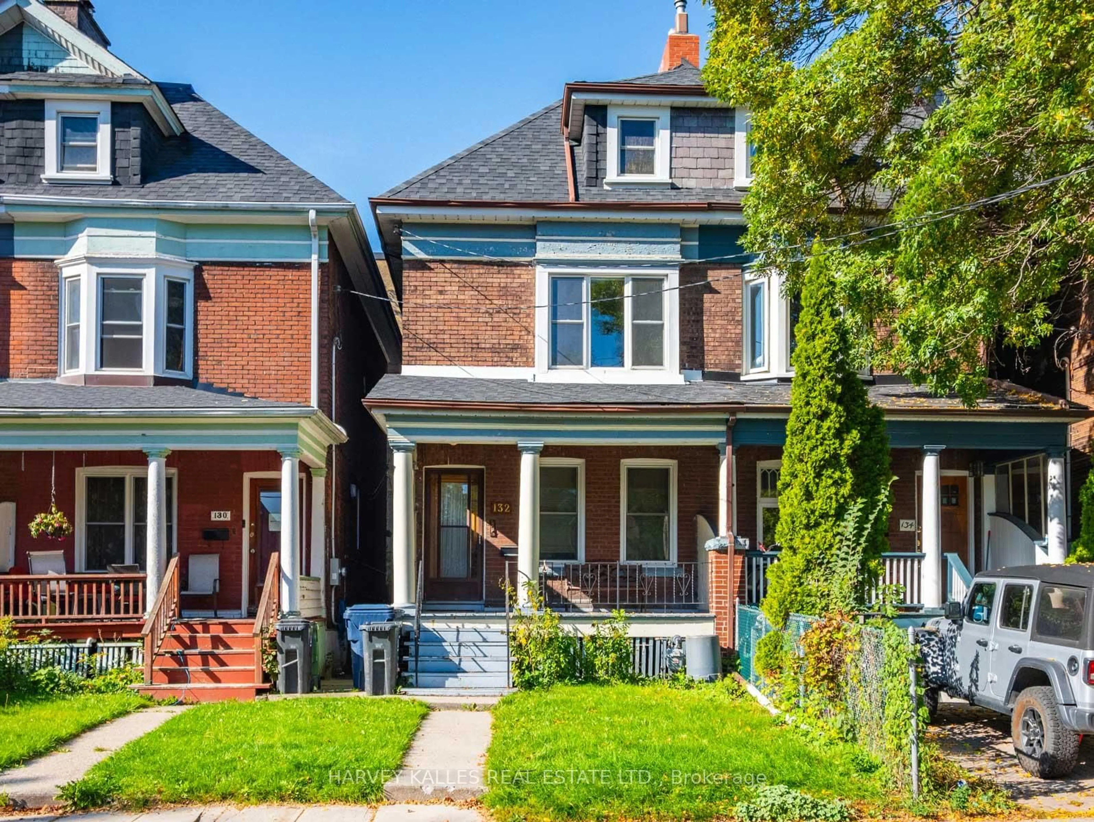 Home with brick exterior material, street for 132 Close Ave, Toronto Ontario M6K 2V5