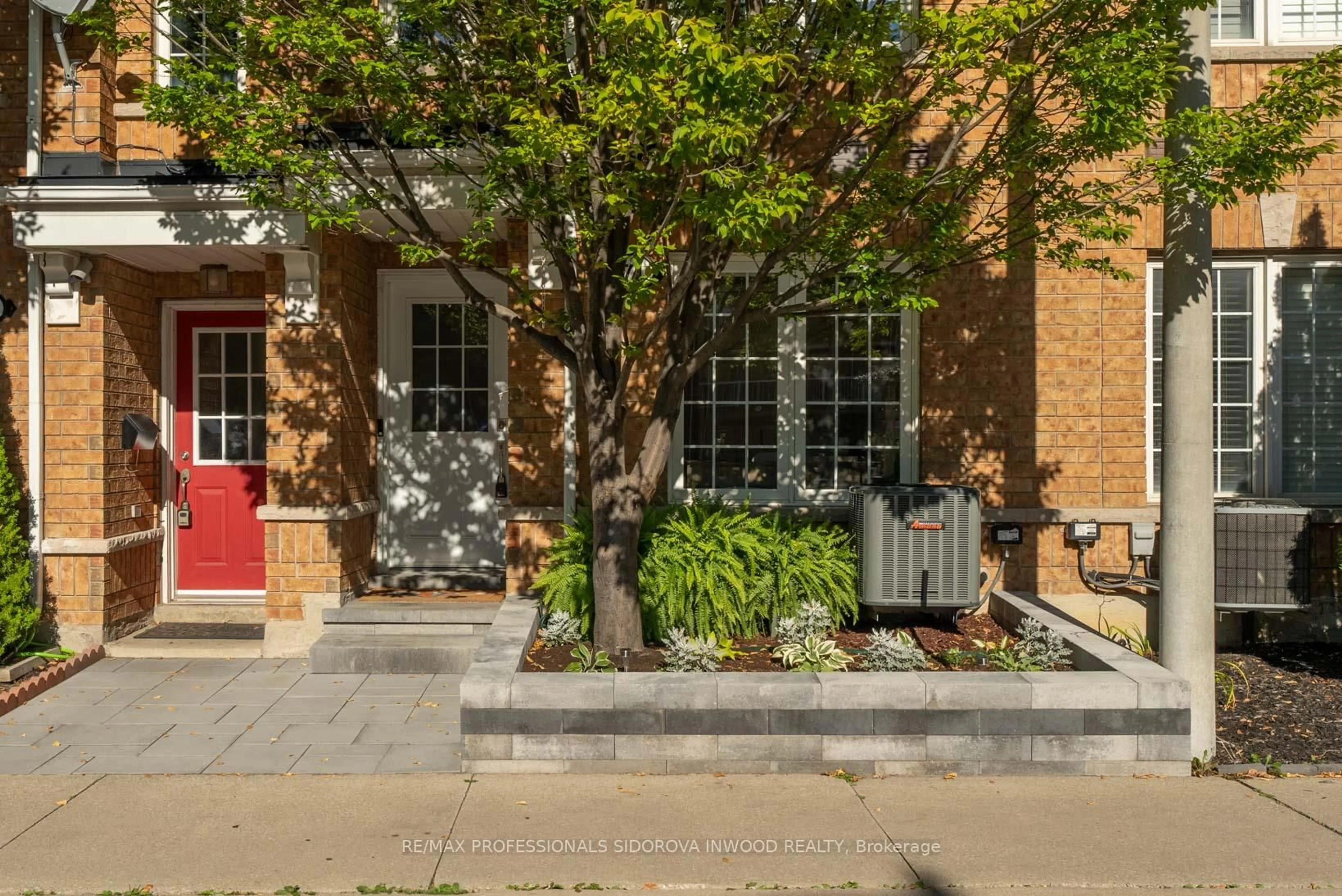 Unknown for 71 Birdstone Cres #52, Toronto Ontario M6N 5H6