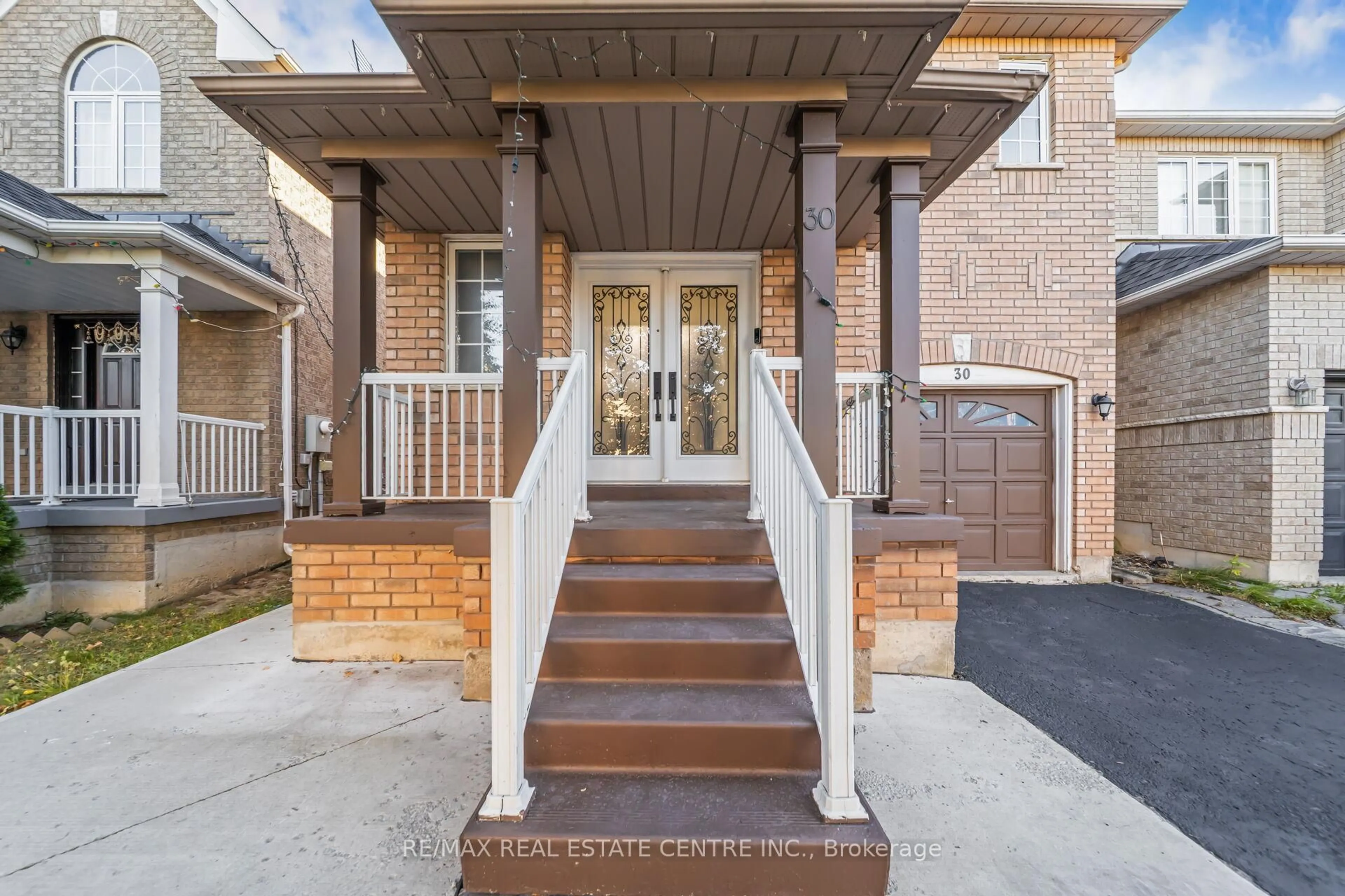 Unknown for 30 Florence Dr, Brampton Ontario L7A 2M2