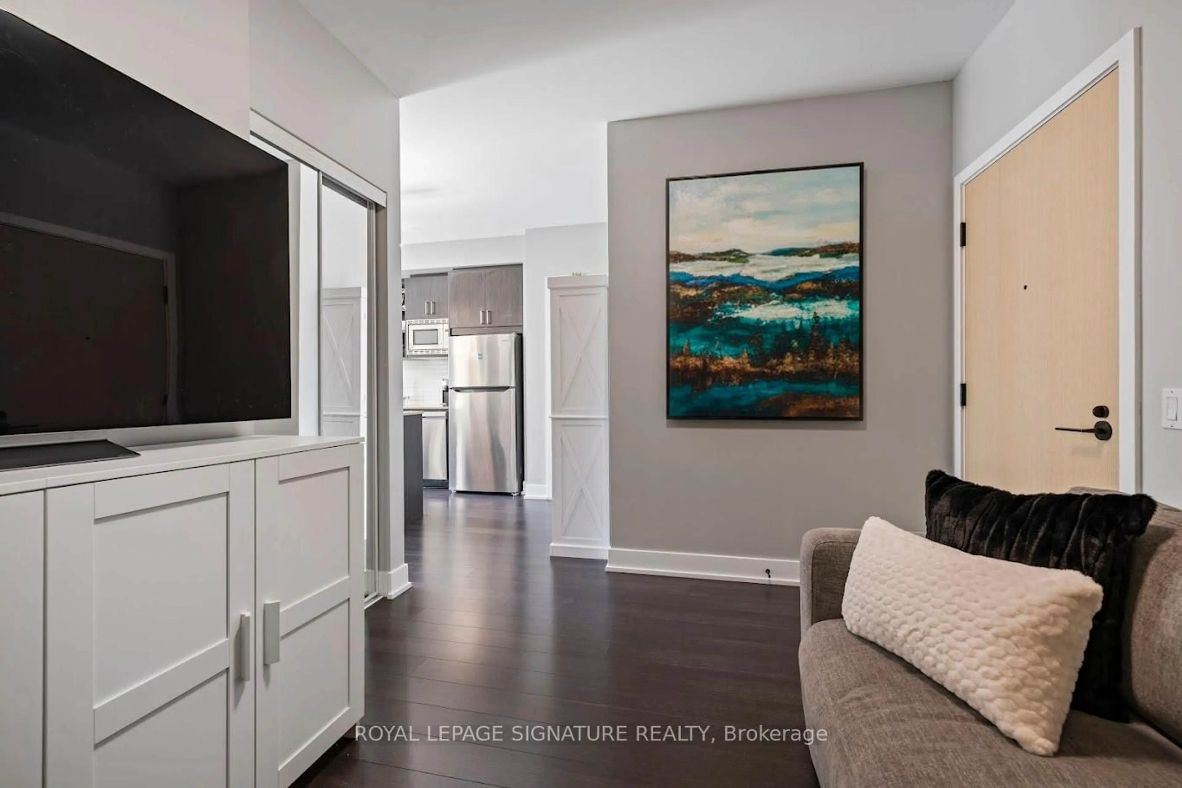 Indoor entryway for 60 George Butchart Dr #713, Toronto Ontario M3K 0E1