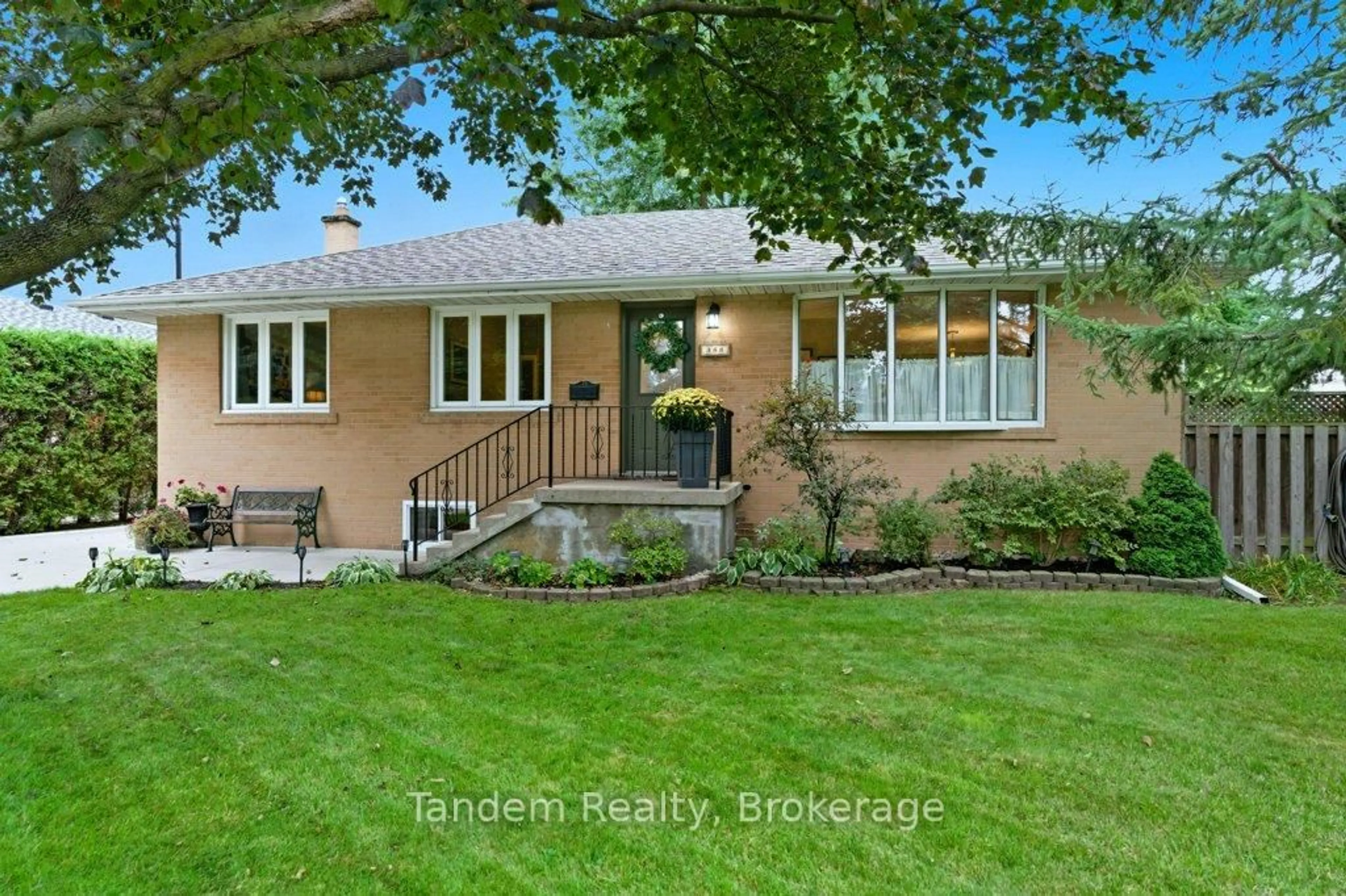 Unknown for 388 Highside Dr, Milton Ontario L9T 1X1