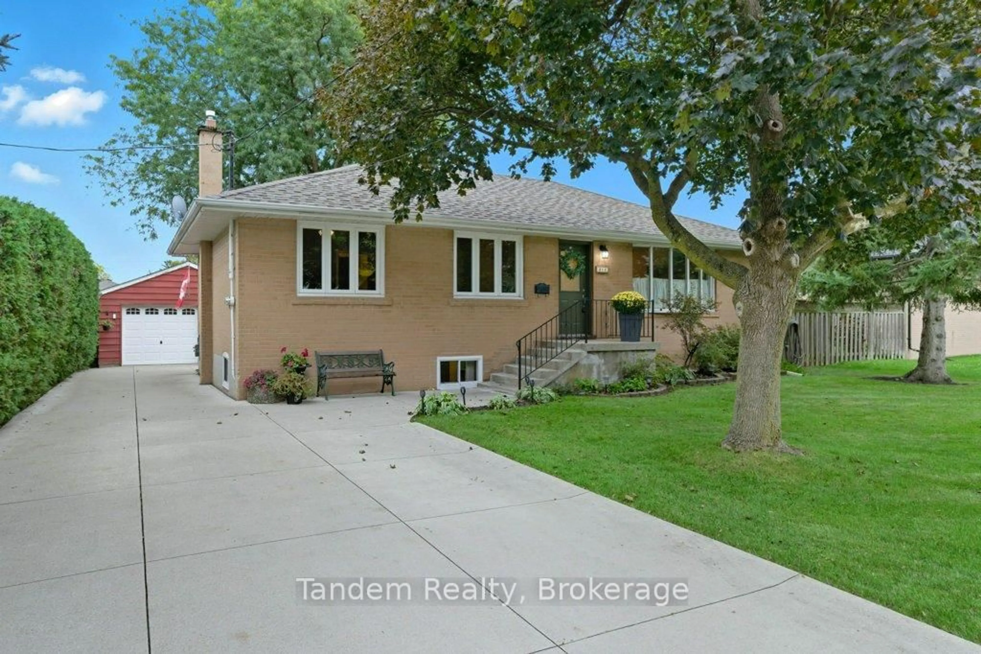 Unknown for 388 Highside Dr, Milton Ontario L9T 1X1