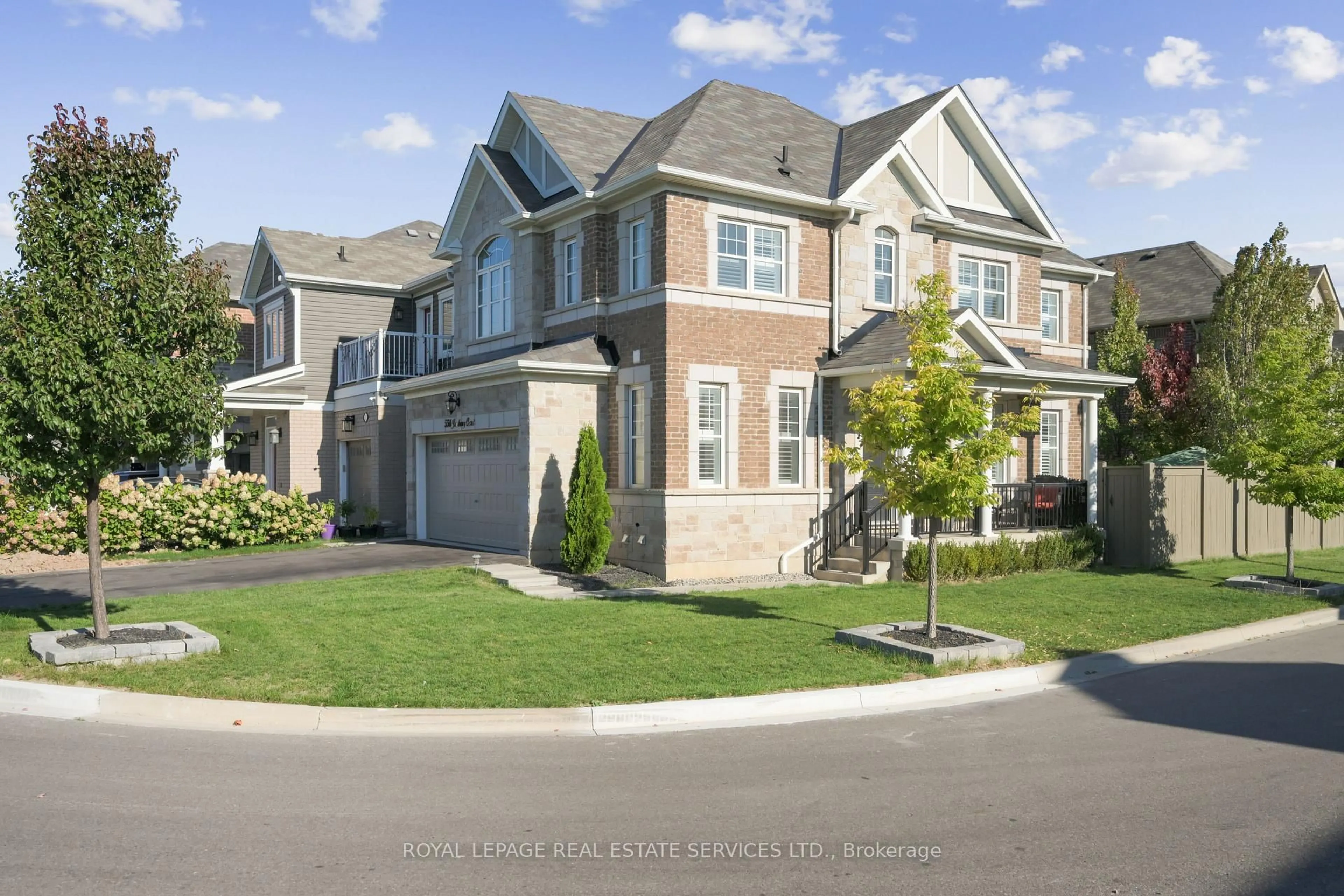 Unknown for 556 Juneberry Crt, Milton Ontario L9E 1M8
