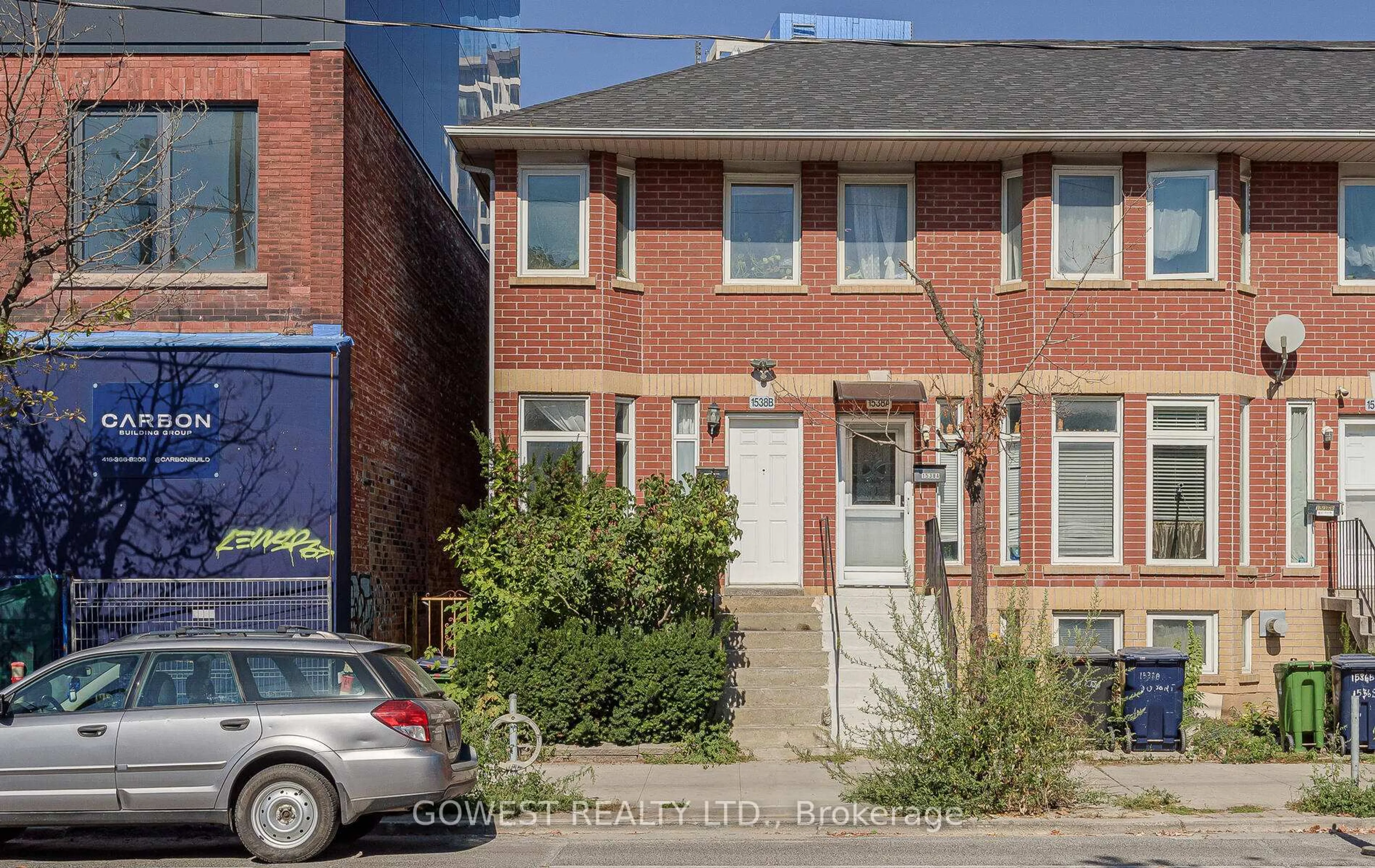 Home with brick exterior material, street for 1538 Dupont St #B, Toronto Ontario M6P 4G7
