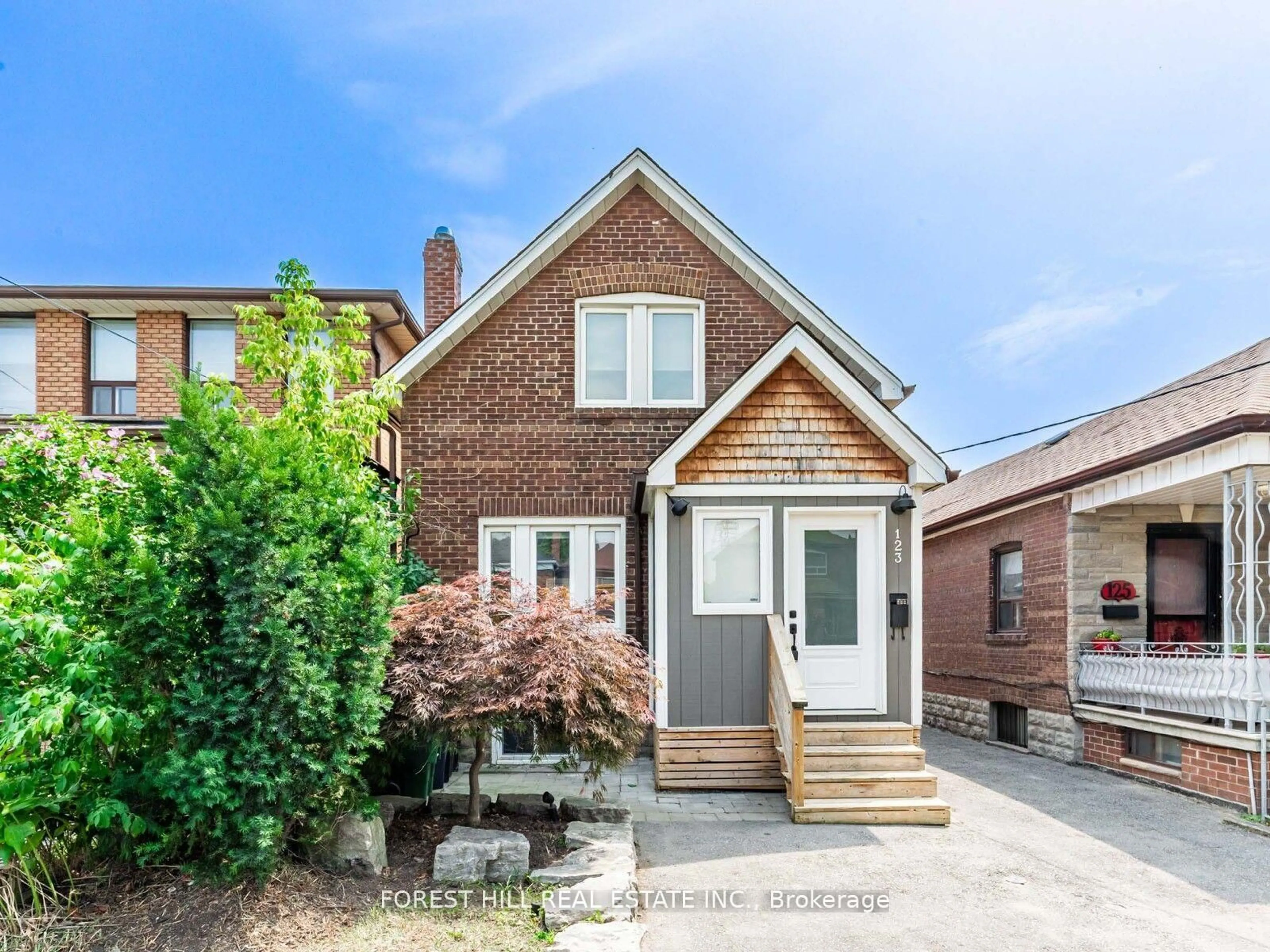 Home with brick exterior material, street for 123 Bowie Ave, Toronto Ontario M6E 2P8