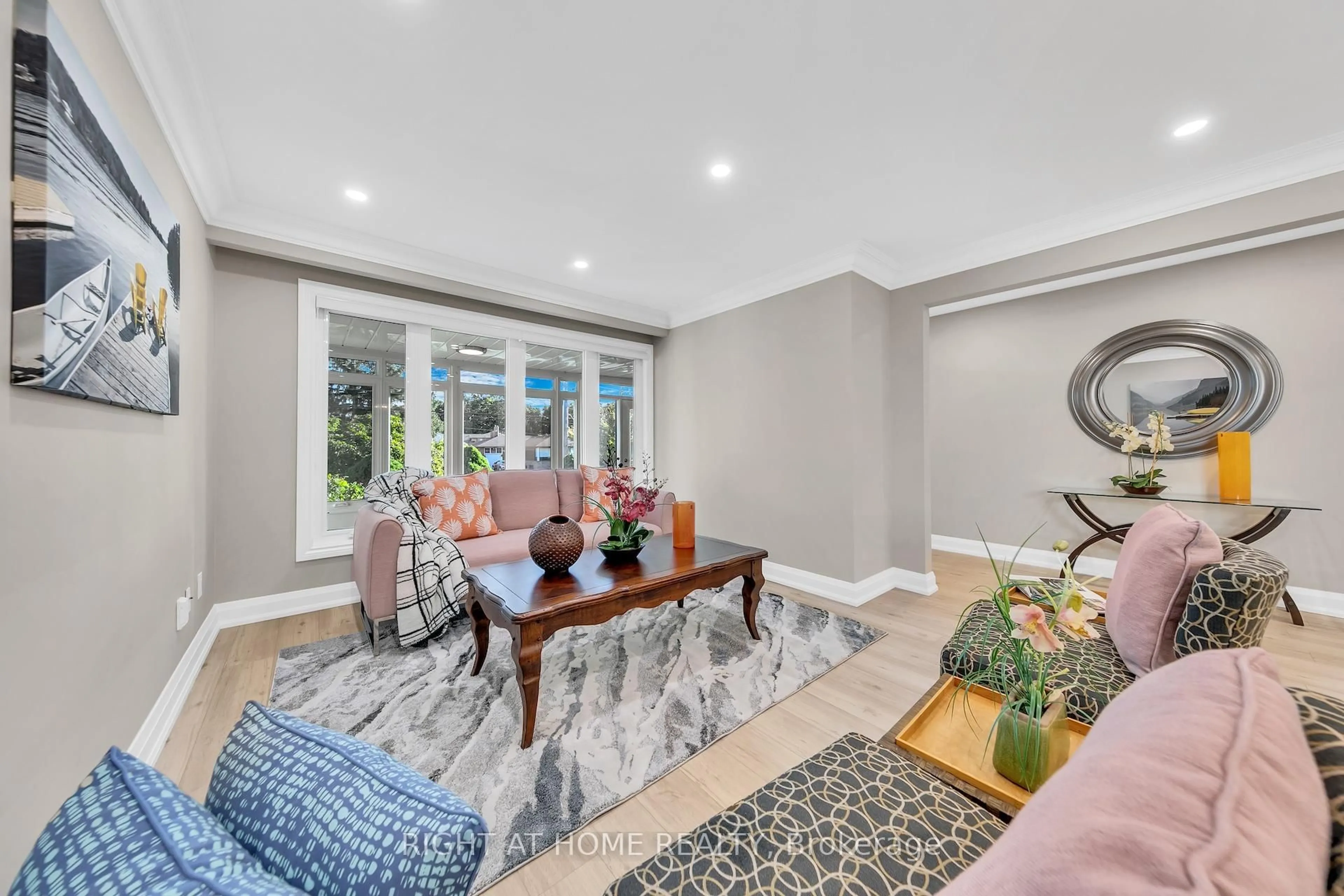 Living room with furniture, unknown for 422 Maple Leaf Dr, Toronto Ontario M6L 1P7