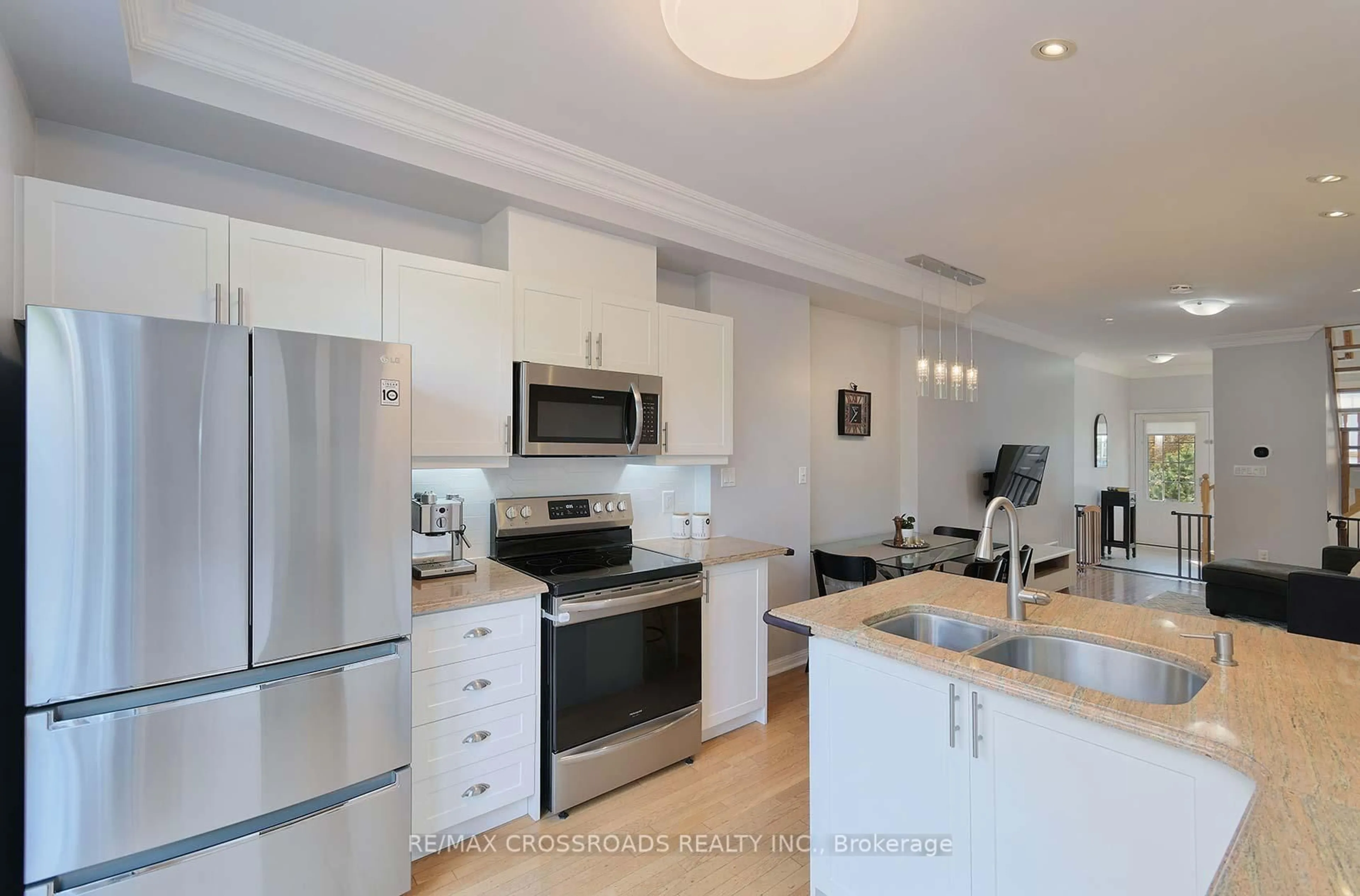 Open concept kitchen, unknown for 3890 Bloor St #6, Toronto Ontario M9B 1L7