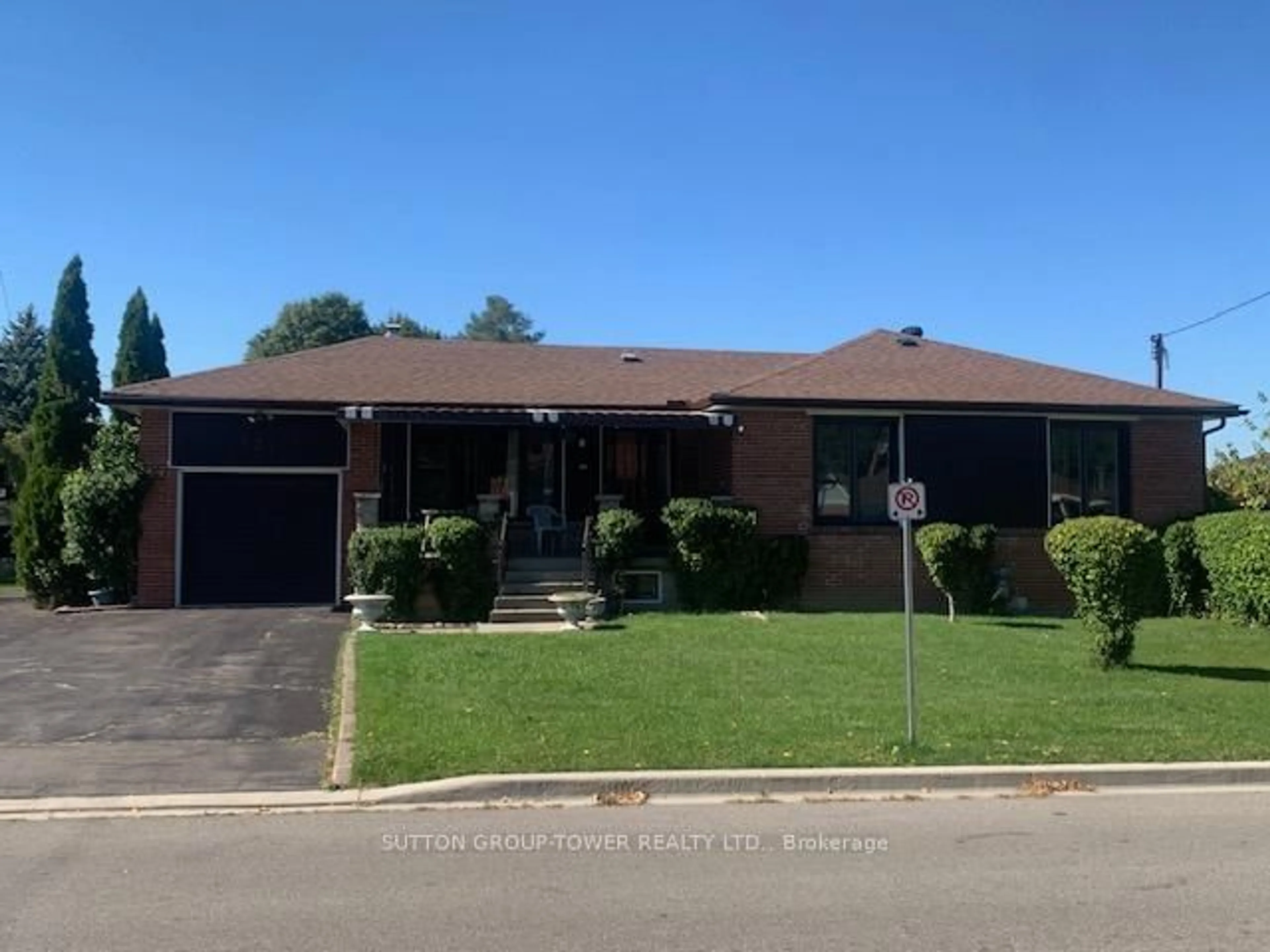 Home with brick exterior material, street for 121 Denbigh Cres, Toronto Ontario M3M 2T4