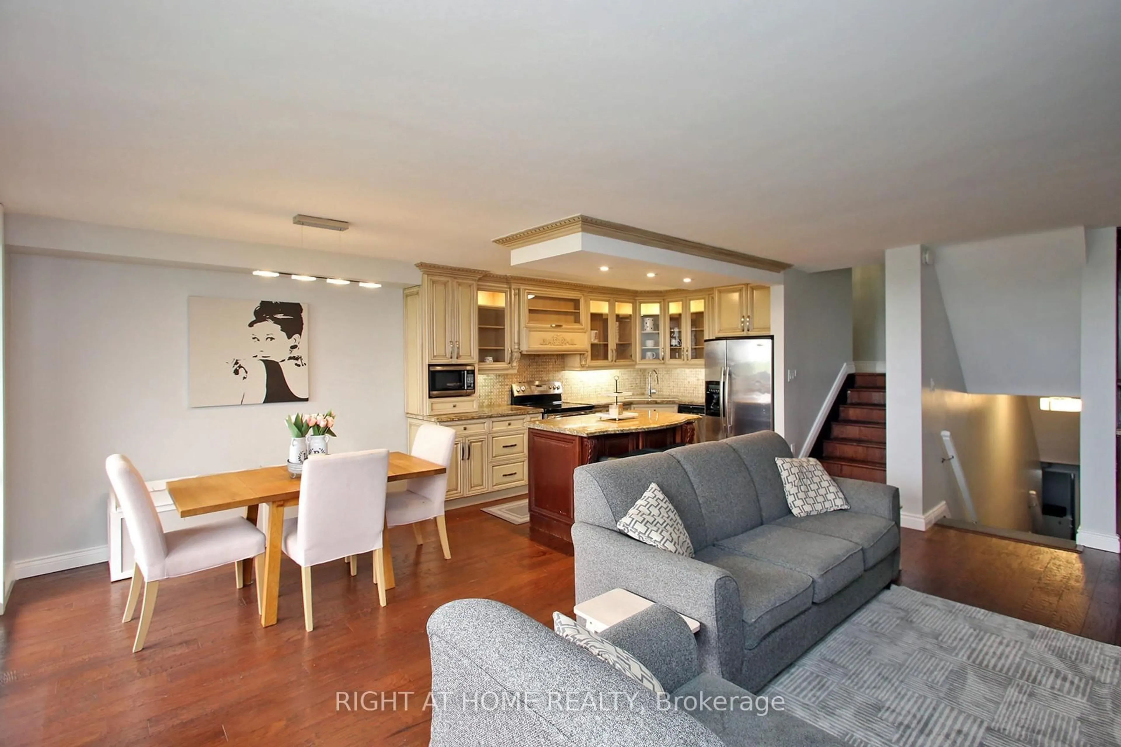Open concept kitchen, unknown for 11 Wincott Dr #1508, Toronto Ontario M9R 2R9
