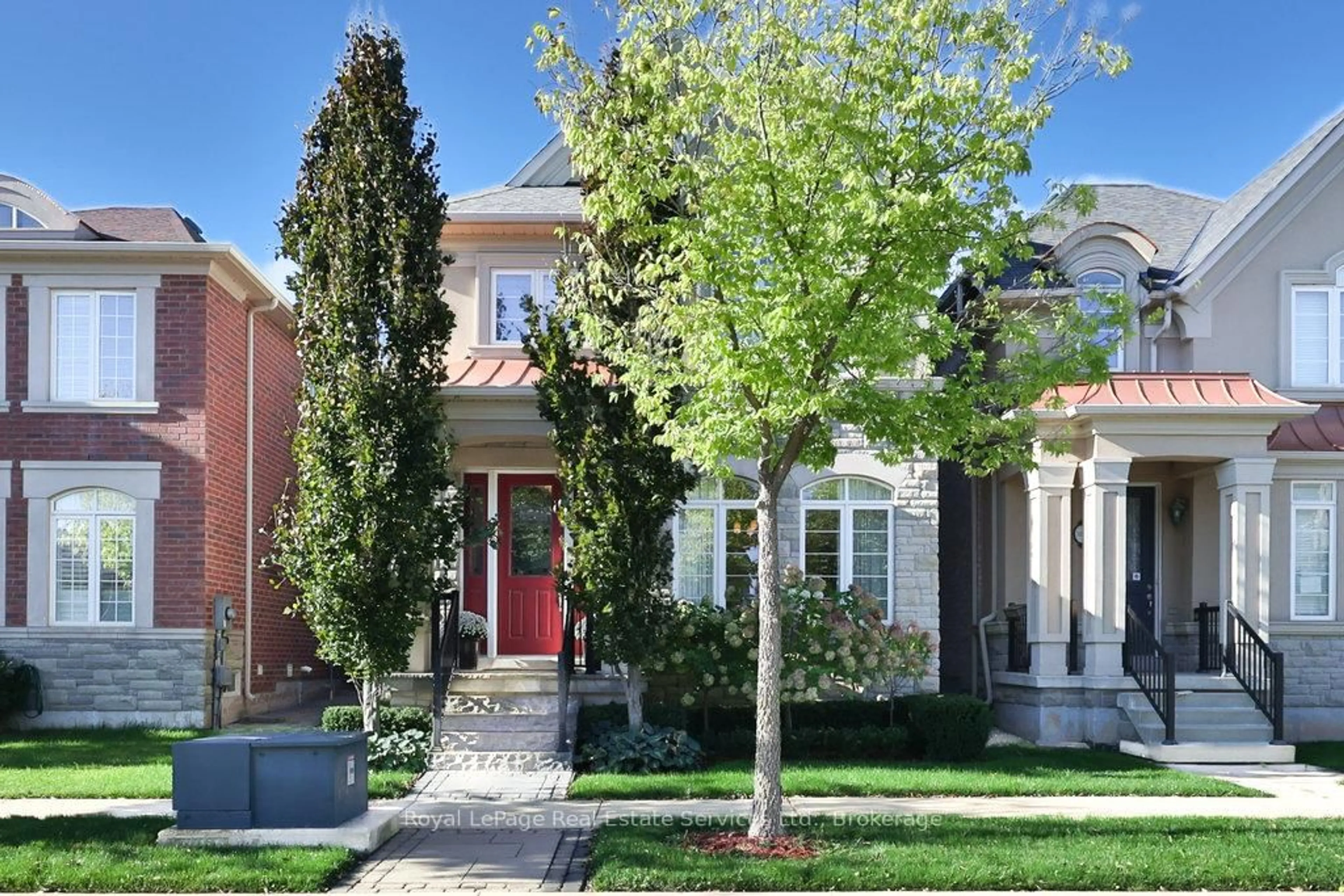 Home with brick exterior material, street for 3294 Robert Brown Blvd, Oakville Ontario L6M 0N7