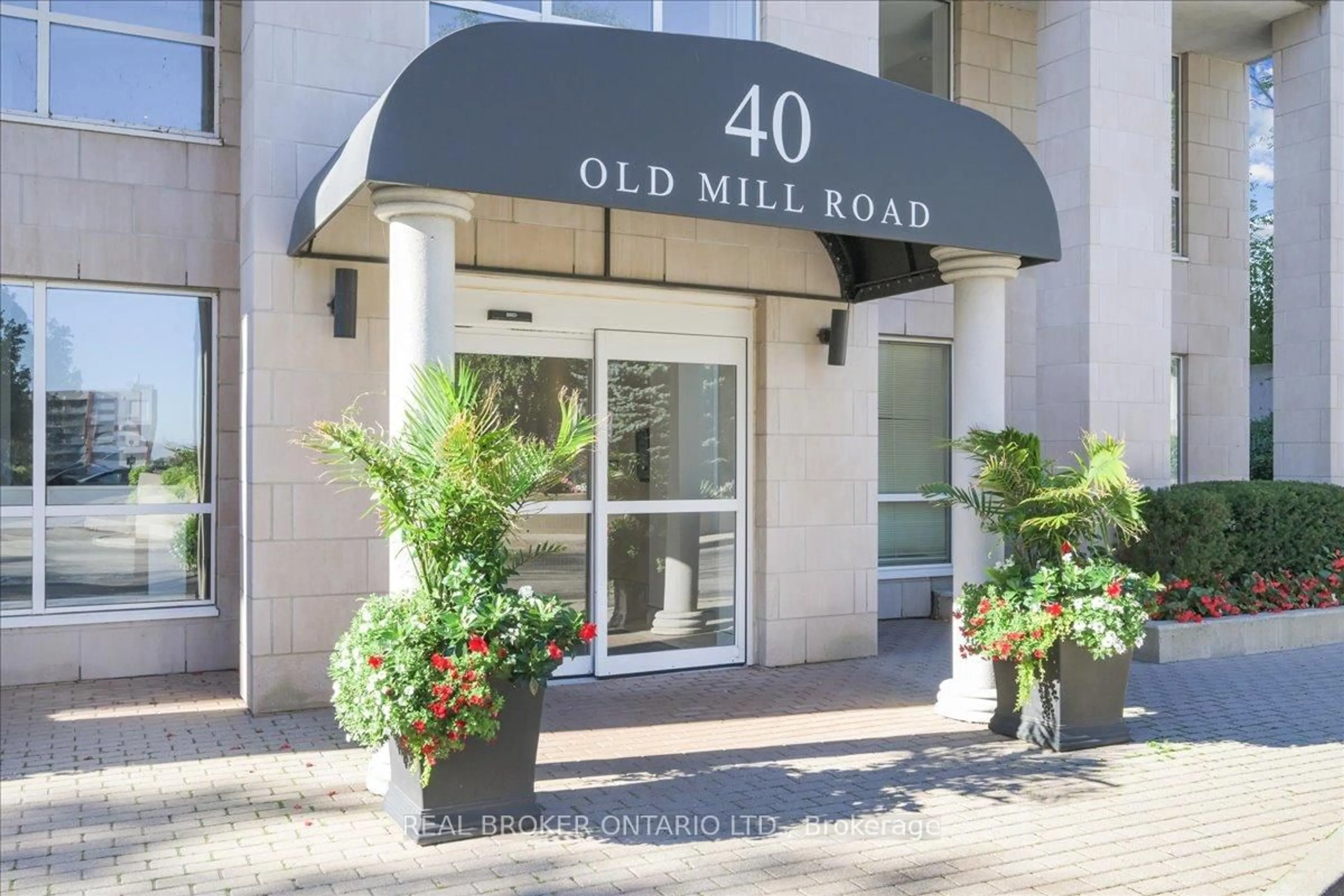 Lobby for 40 Old Mill Rd #804, Oakville Ontario L6J 7W2