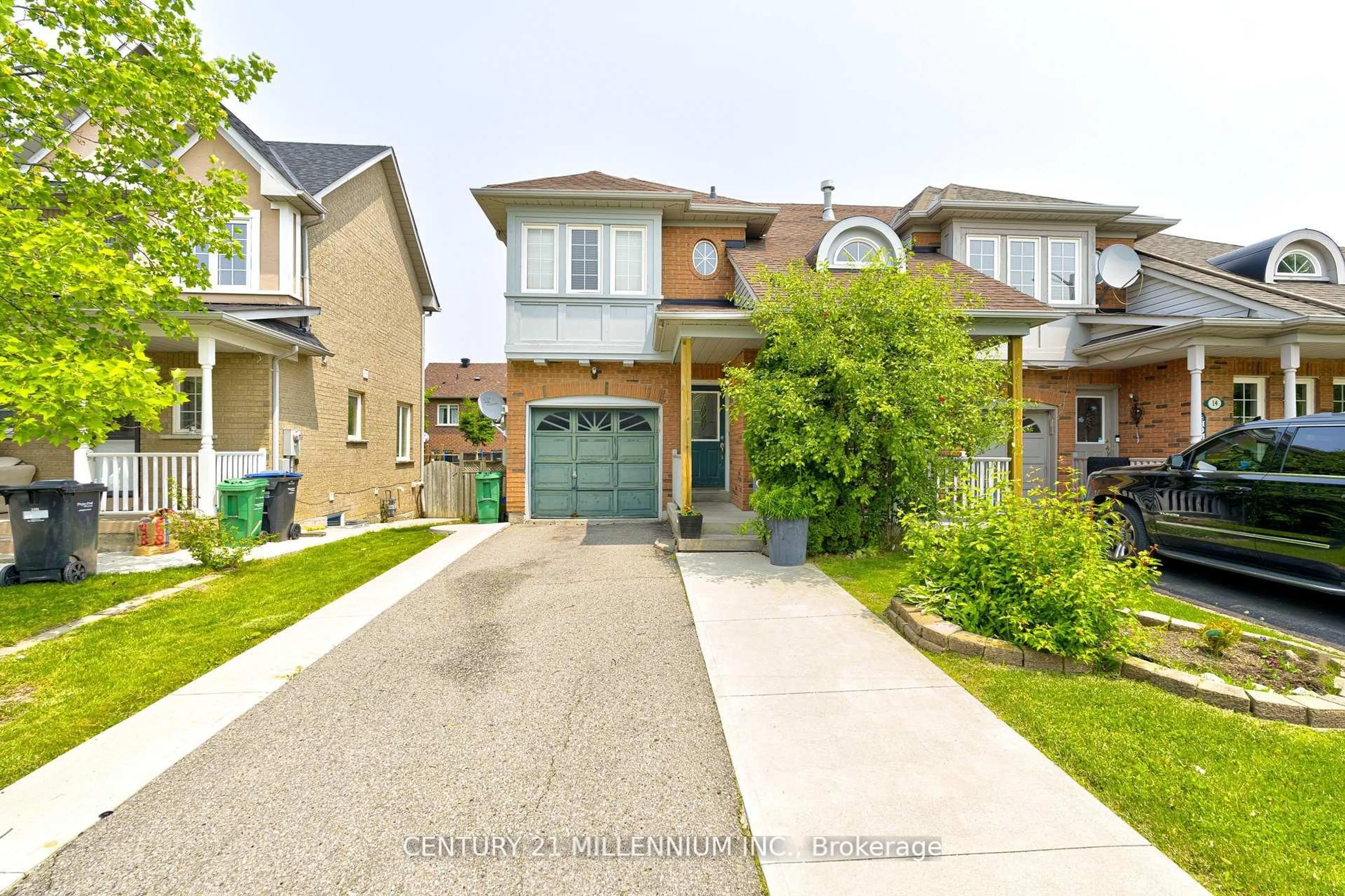 Unknown for 16 Zebra Tr, Brampton Ontario L6R 2J2