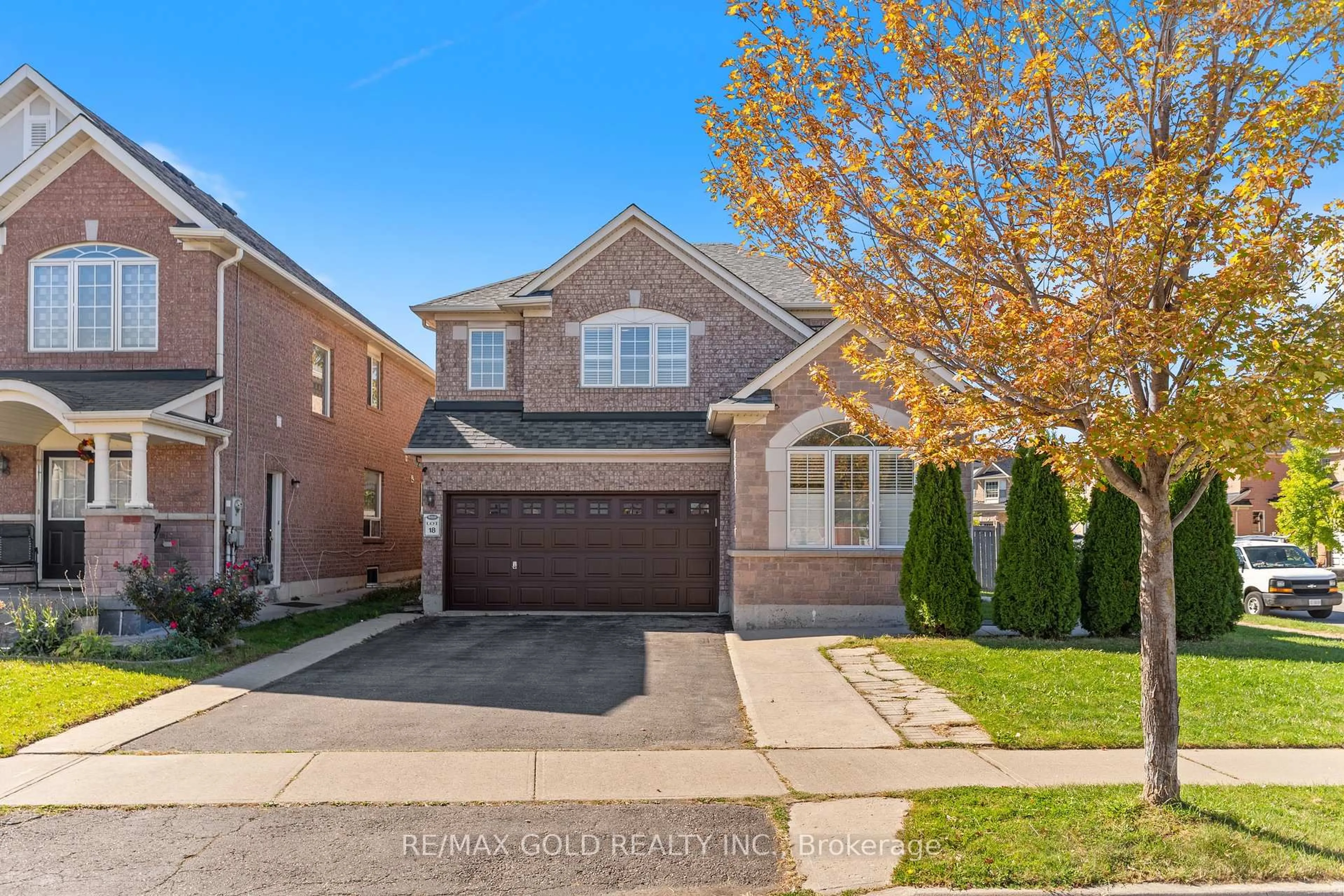 Home with brick exterior material, street for 23 Lyric Rd, Brampton Ontario L6S 0B4