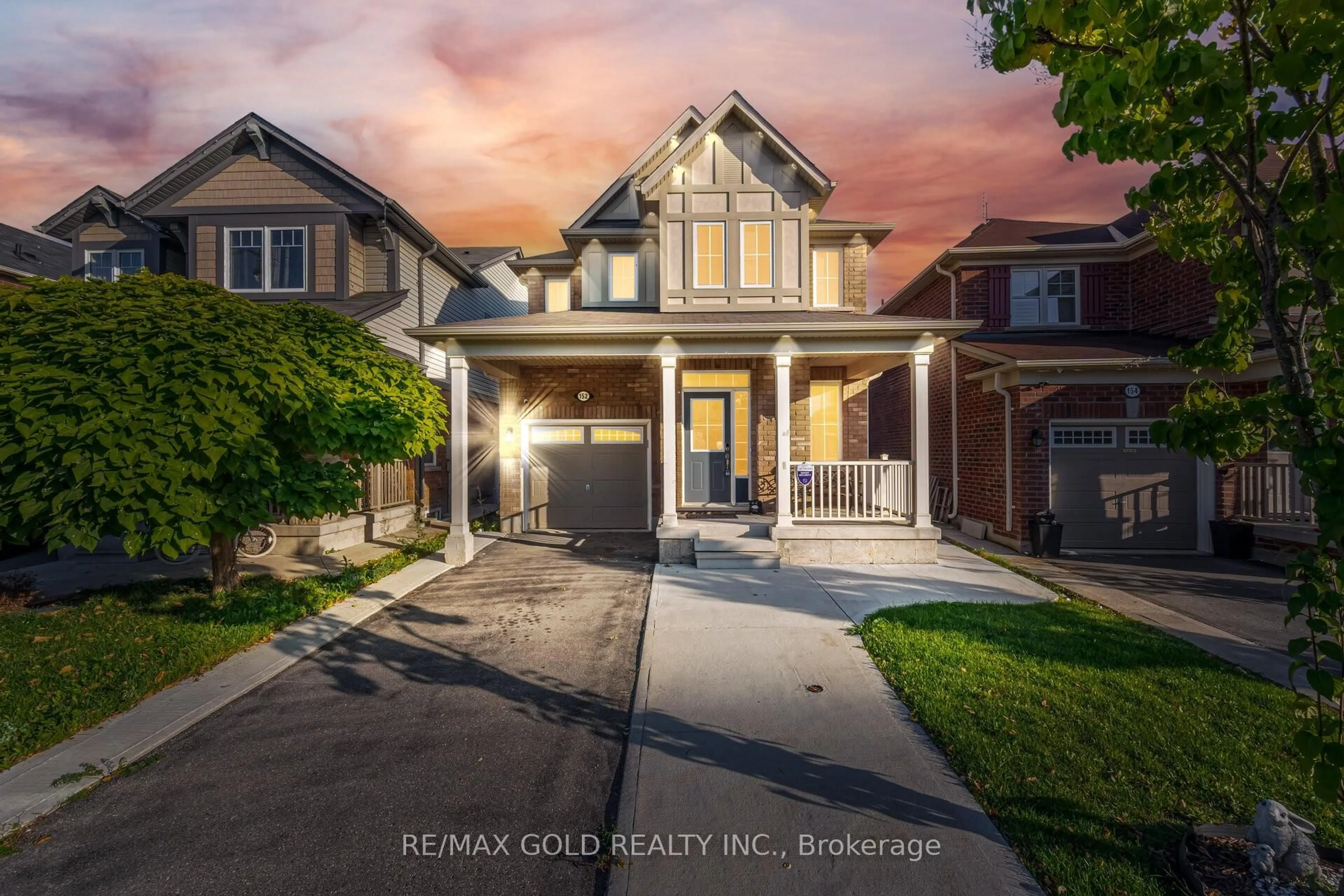 Home with brick exterior material, street for 152 Vanhorne Clse, Brampton Ontario L7A 0Y2