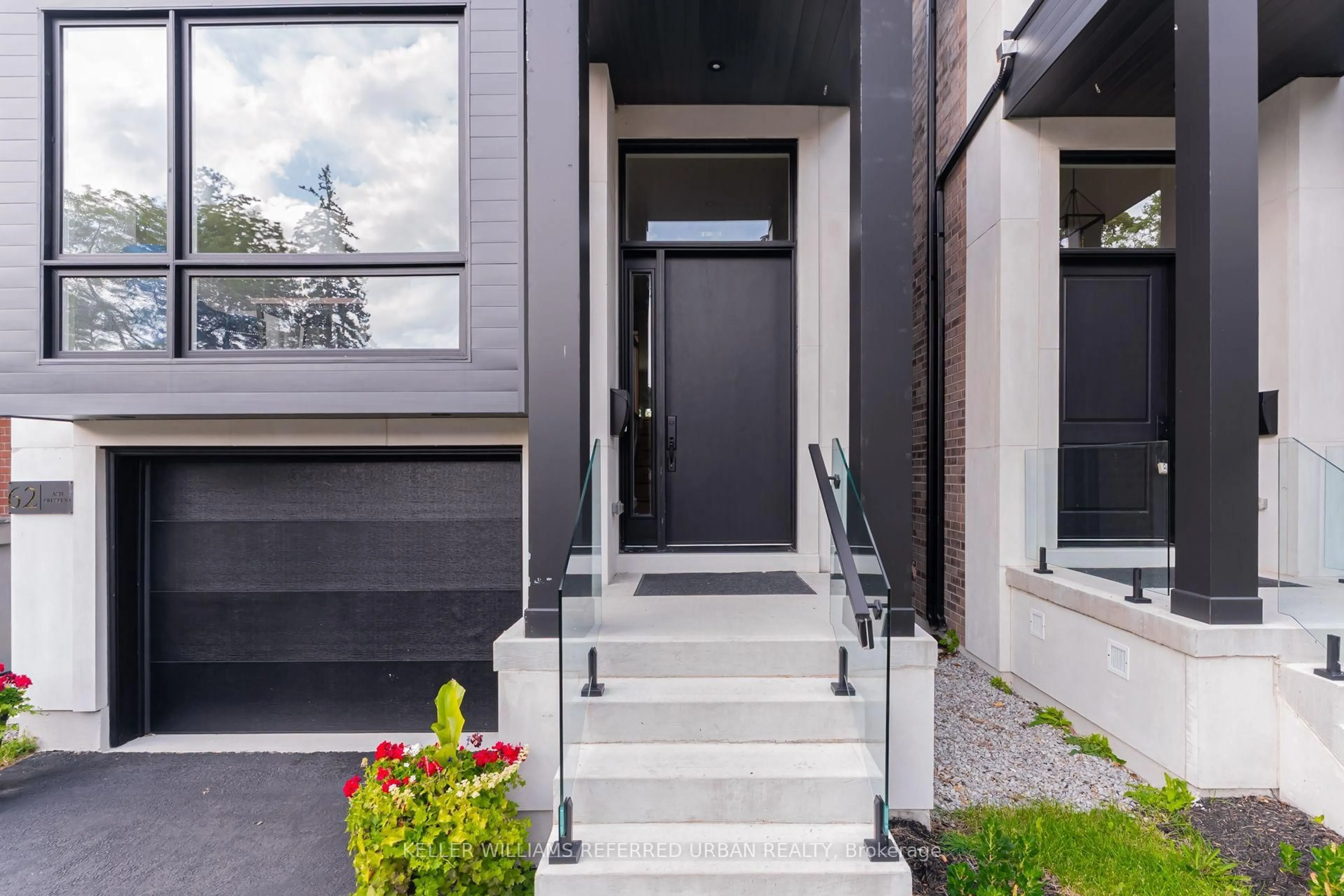 Unknown for 62 Ash Cres, Toronto Ontario M8W 1E6